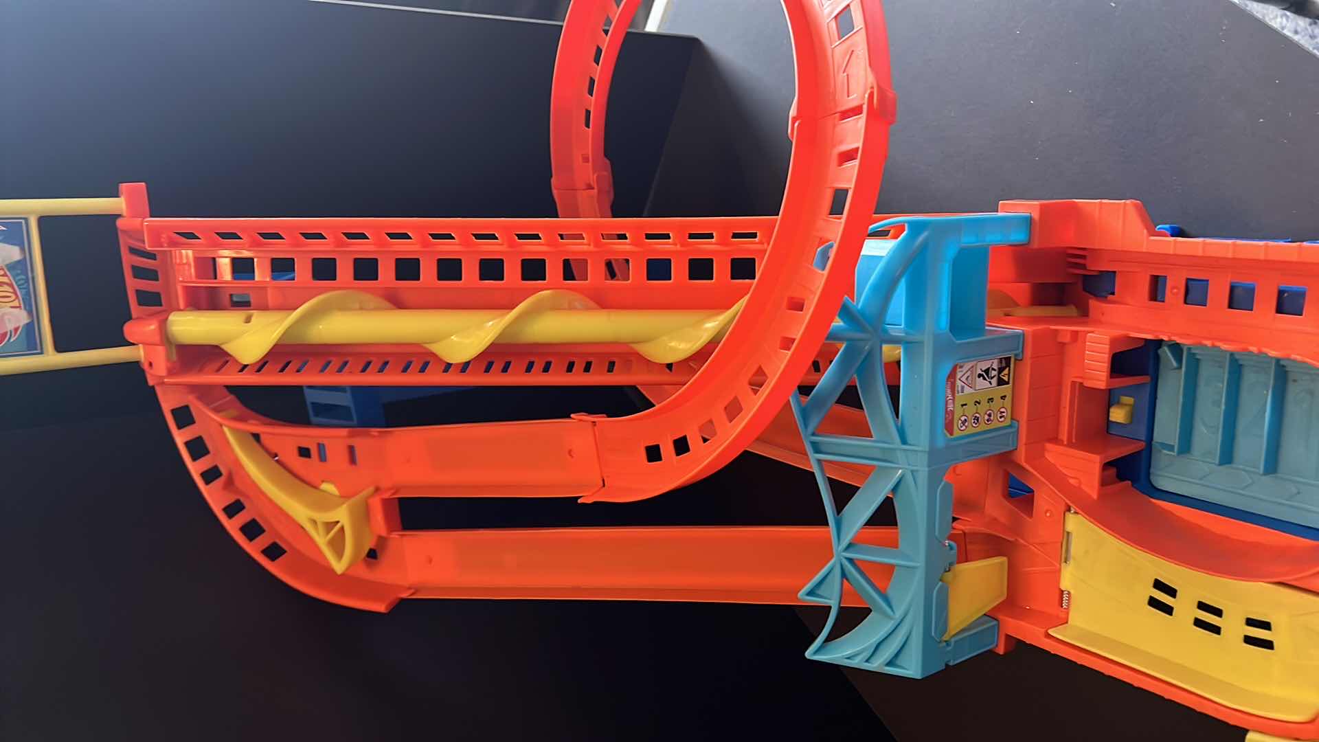 Photo 1 of BATTERY OPERATED-HOTWHEELS TRACK