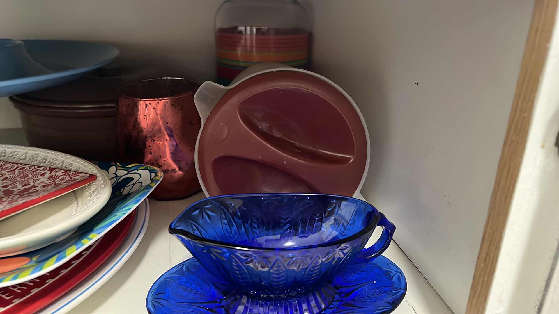 Photo 3 of CONTENTS OF SHELF. SERVING PLATES BOWLS GRAVY BOAT CAKE STAND ETC