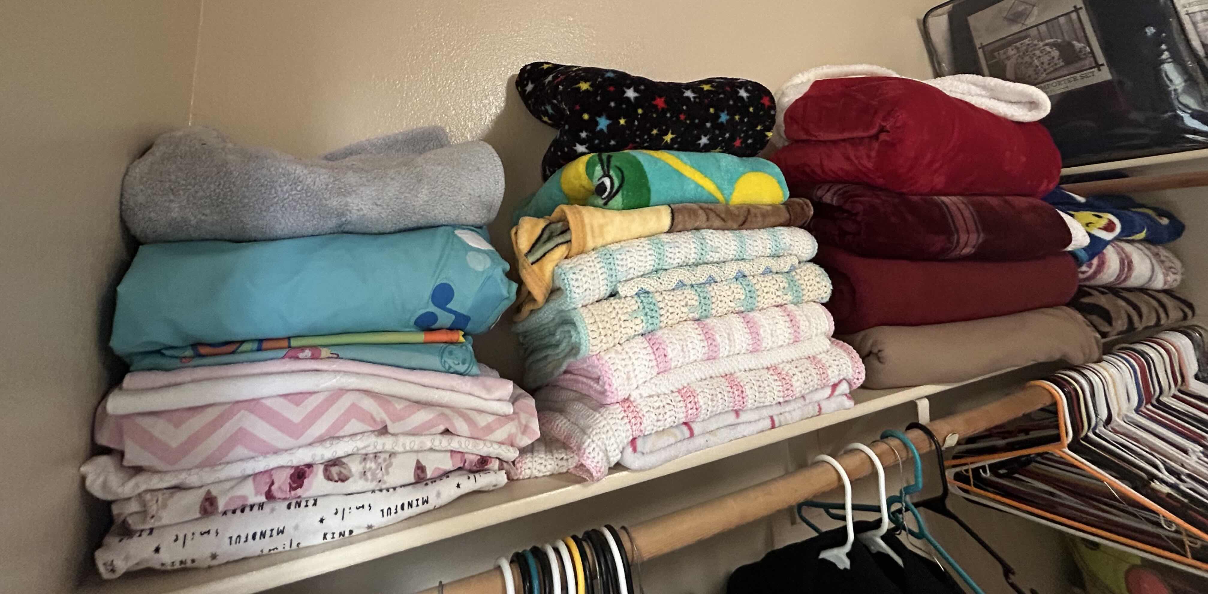 Photo 1 of CONTENTS OF 2 UPPER SHELVES (BEDDING)