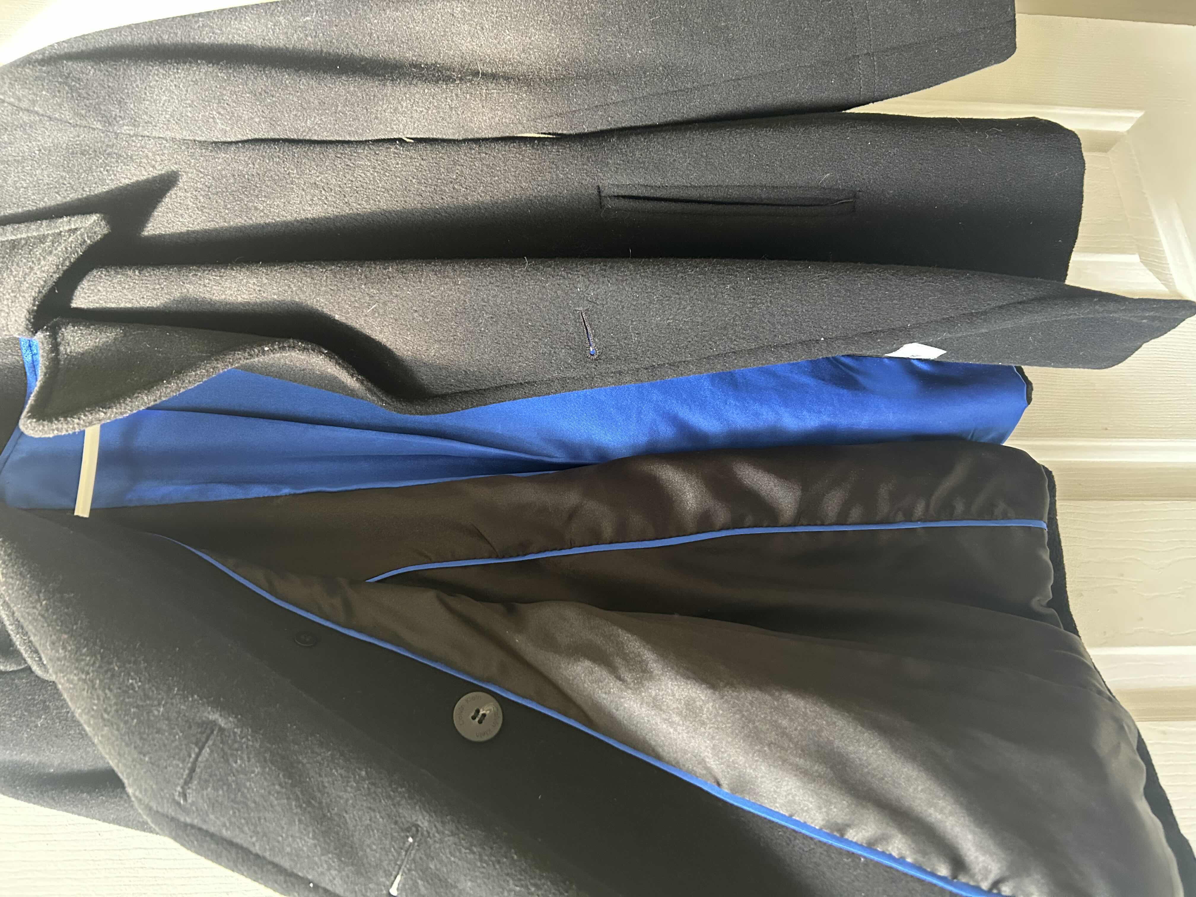 Photo 1 of CALVIN KLEIN COAT SIZE 0 BLACK