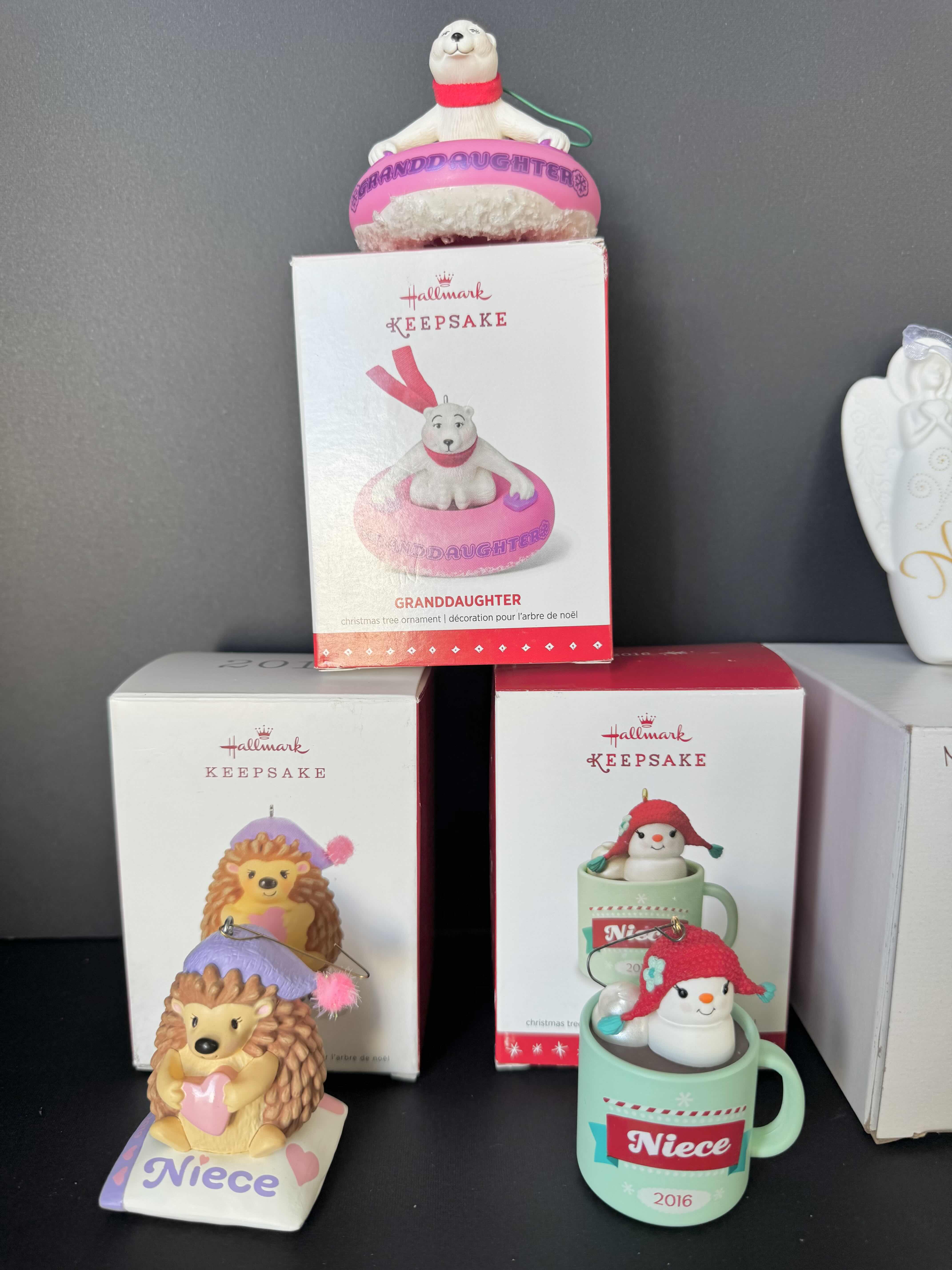 Photo 1 of 5- NEW IN BOX.ASSORTED HALLMARK CHRISTMAS TREE ORNAMENTS 5 ITEMS