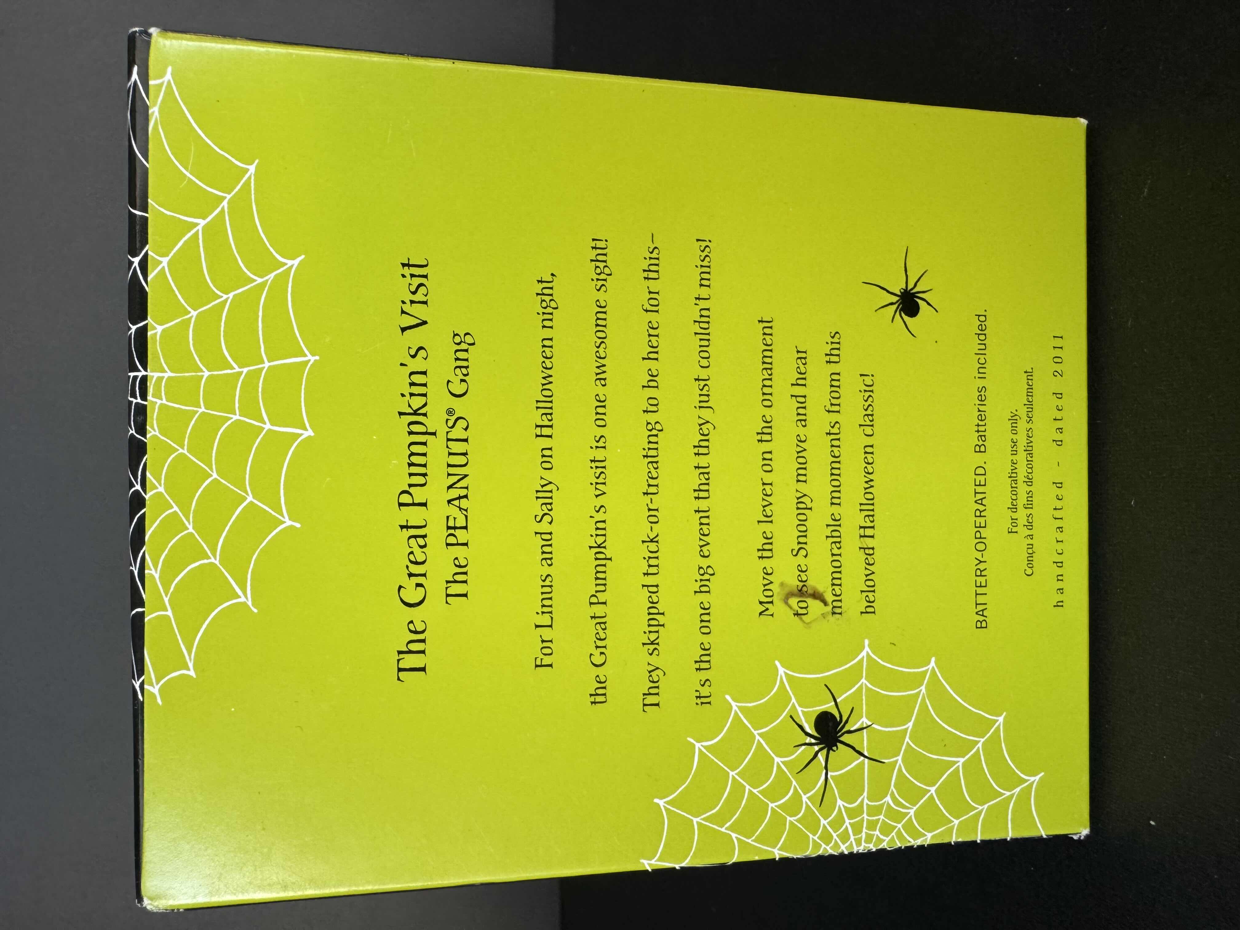 Photo 1 of HALLMARK KEEPSAKE PEANUTS “THE GREAT PUMPKIN’S VISIT”, HALLOWEEN ORNAMENT