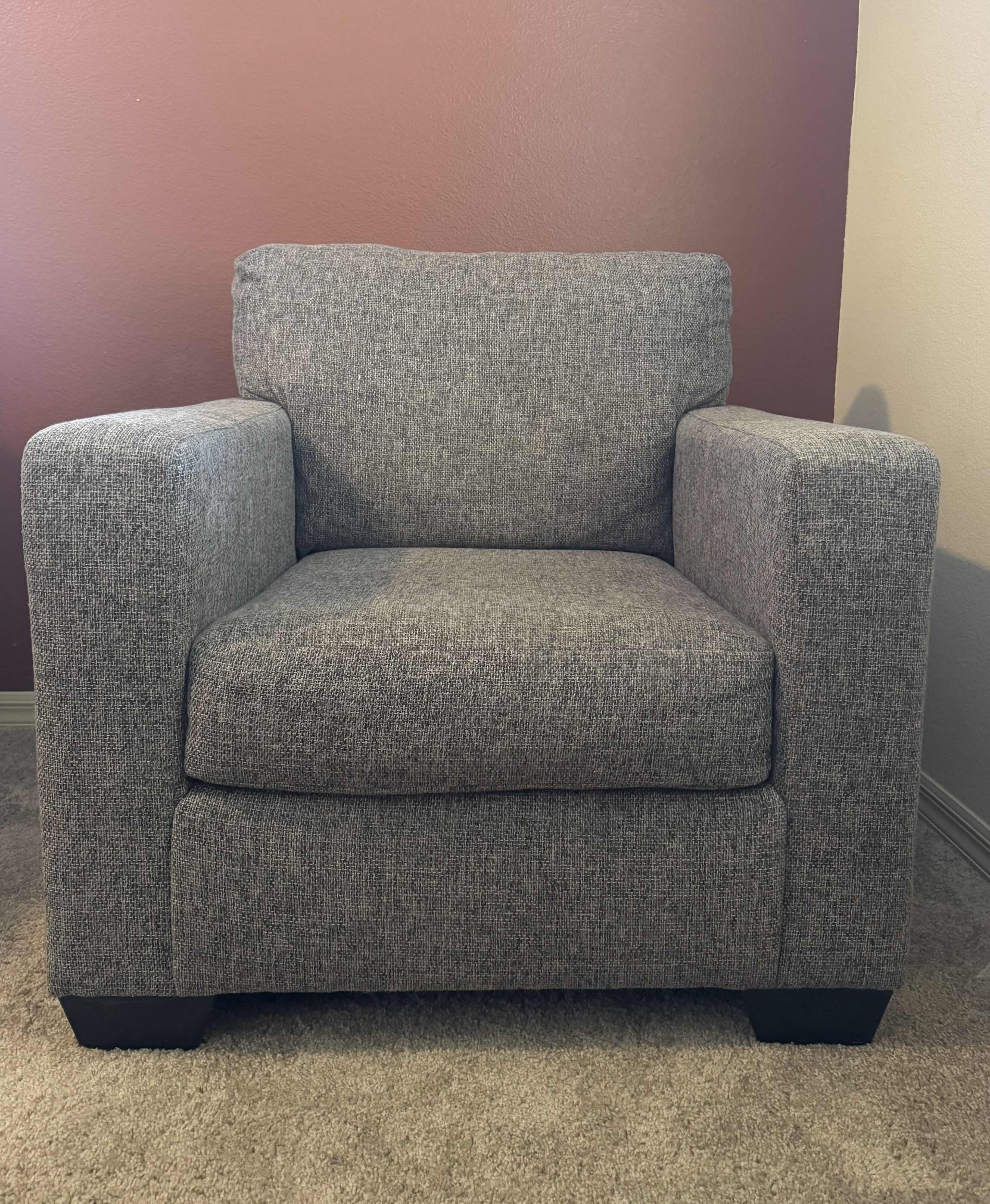 Photo 1 of ASHLEY FURNITURE SOFA CHAIR GRAY