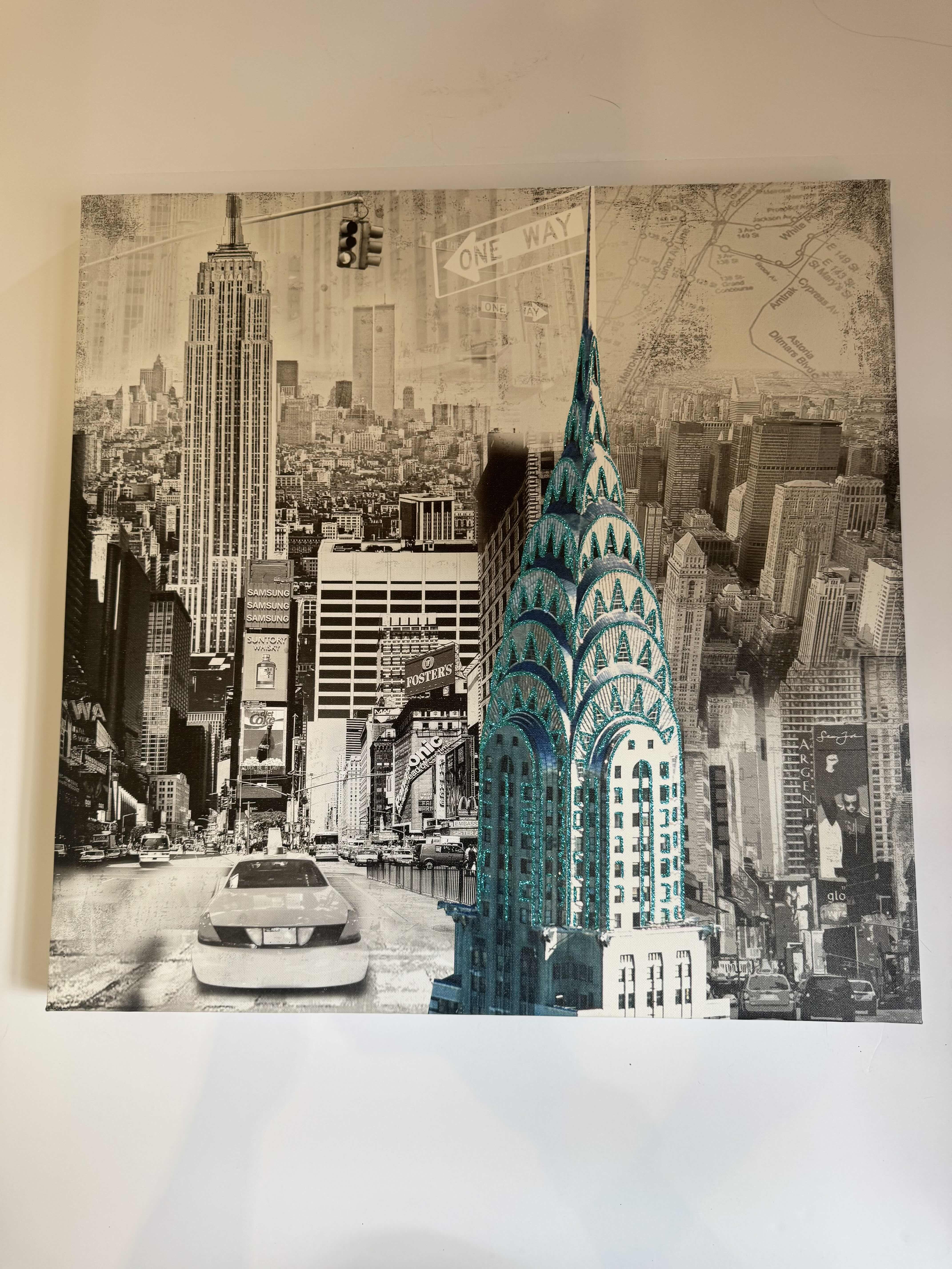 Photo 1 of 3-ARTWORK WALL DECOR CANVAS PAINTINGS NEW YORK, PARIS, LONDON 23.5”H X 23.5”W