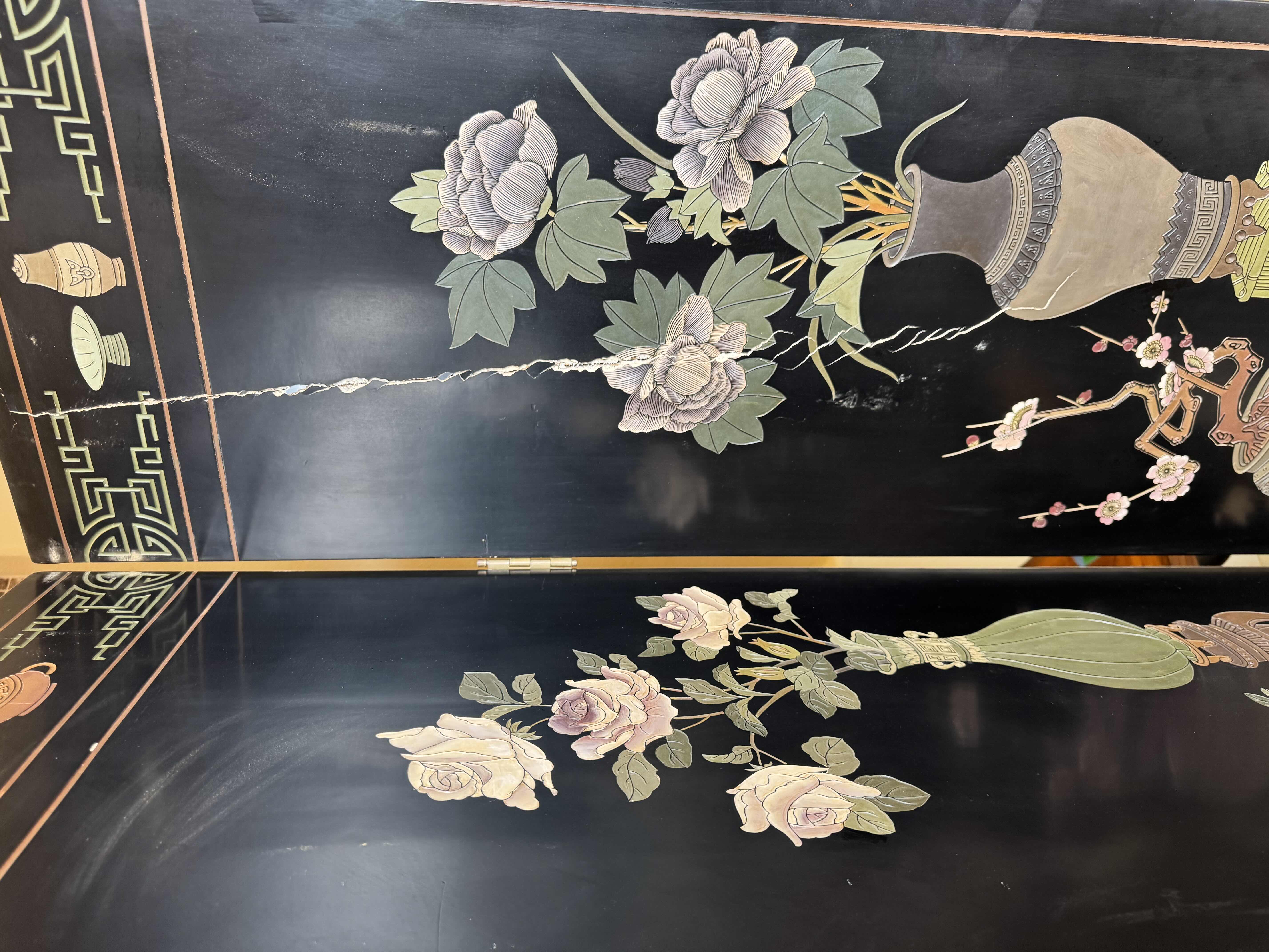 Photo 2 of 1984 OKINAWA WOODEN FOLDING SCREEN 4 PANELS, MISSING HINGE SCREW PICTURED FOR REFERENCE, 6" X 6"H