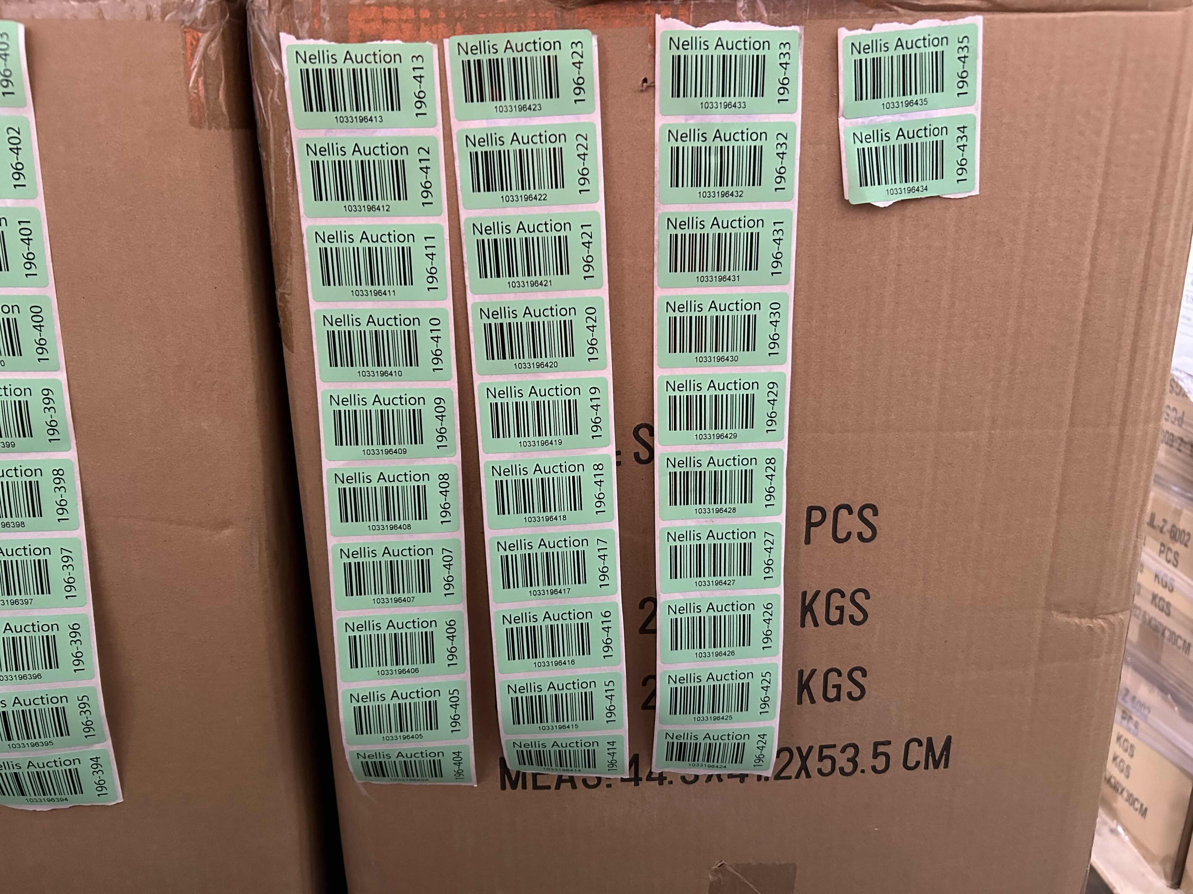 Photo 1 of 24 per carton, 11 cartons, selling as a pair 

132 total
196304-196435