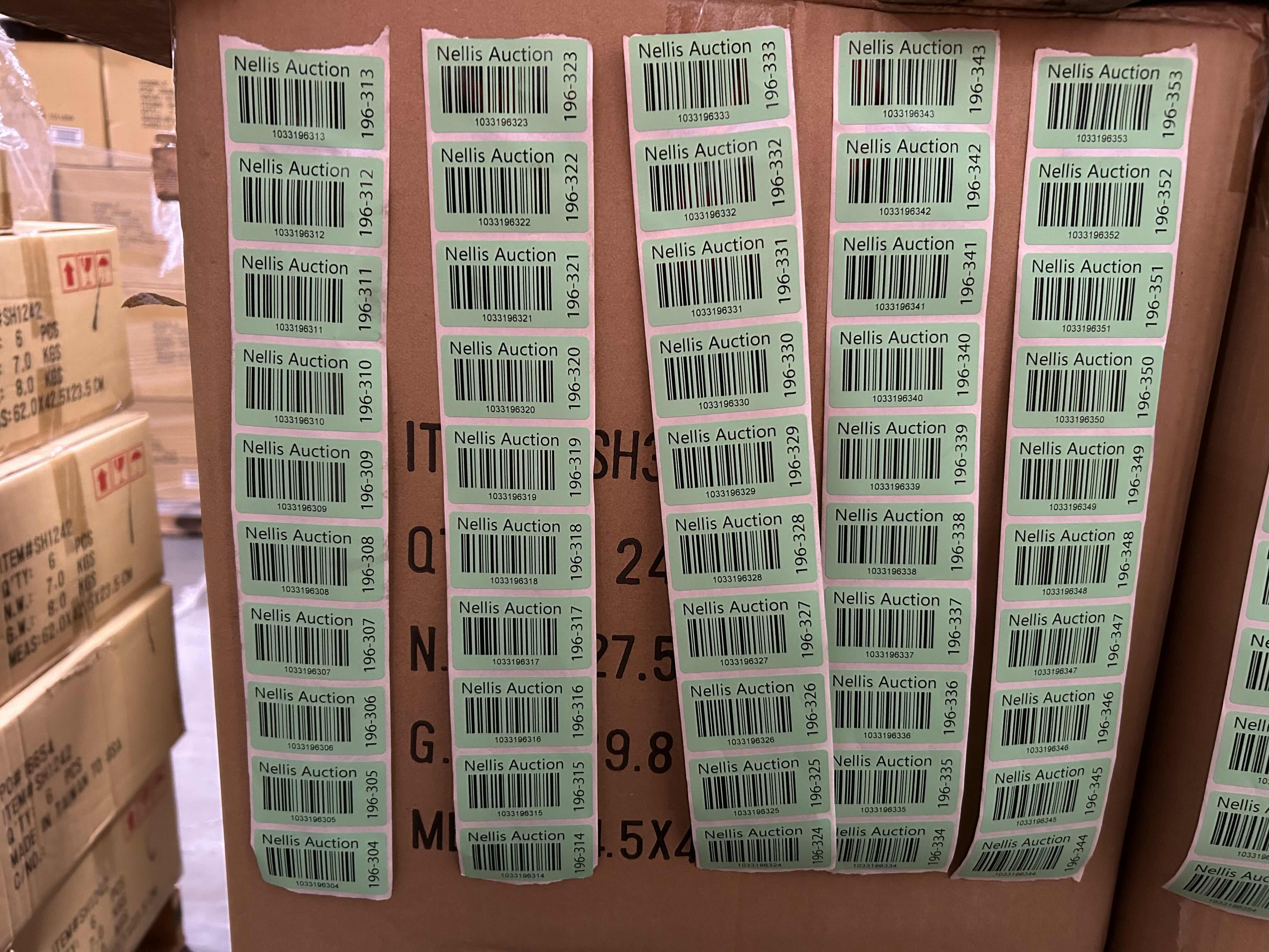 Photo 1 of 24 per carton, 11 cartons, selling as a pair 

132 total
196304-196435