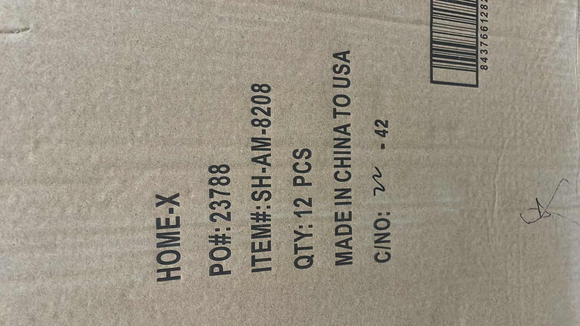 Photo 1 of CASE OF 12 MOSAIC ARABESQUE OIL DIFFUSER, VERTICAL ULTRASONIC ESSENTIAL OIL DIFFUSER, COLOR-CHANGING DIFFUSER, TILE COVER, 2 MIST MODES AND AUTO SHUTOFF, 3 ½ " L X 3 ½ " W X 6 ¼ " H