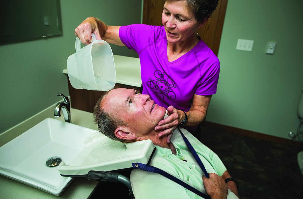 Photo 1 of CASE OF 7 HOME-X HAIR WASHING TRAY SHAMPOO TRAY