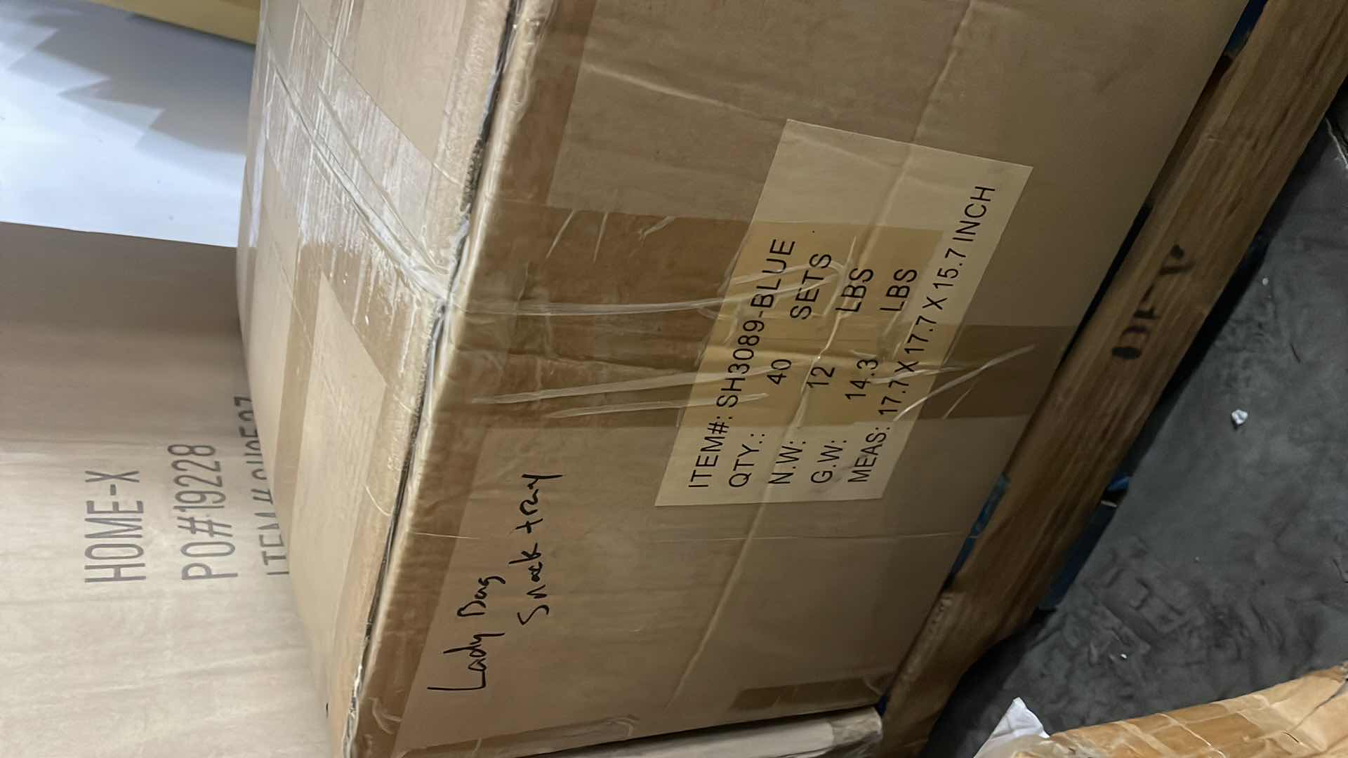 Photo 5 of CASE OF 40 LADYBUG DECORATIVE SNACK DISH AND PHONE STAND