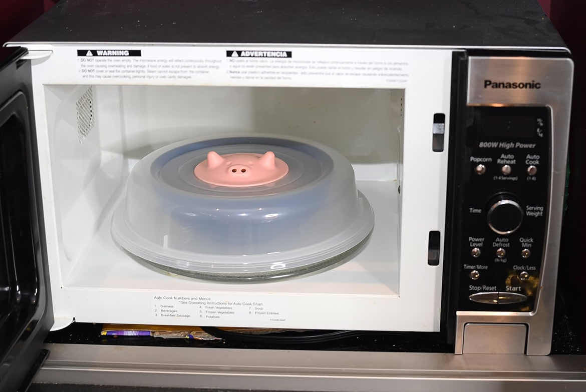 Photo 1 of CASE OF 24 MISS PINKY PEGGY VENTED MICROWAVE COVER, THE PERFECT ADDITION TO ANY KITCHEN, (2.5" H X 10.25" DIA.)