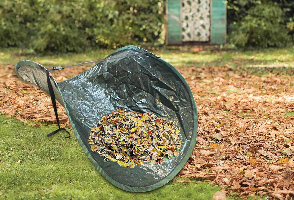 Photo 1 of CASE OF 24 LEAF COLLECTOR FUNNEL FOR YARD-WASTE BAGS, LAWN AND GARDEN TOOL, GRASS CLIPPINGS AND LEAF SCOOP, OUTDOOR LEAF COLLECTION TOOL, LARGE, 60" L X 58" W, GREEN