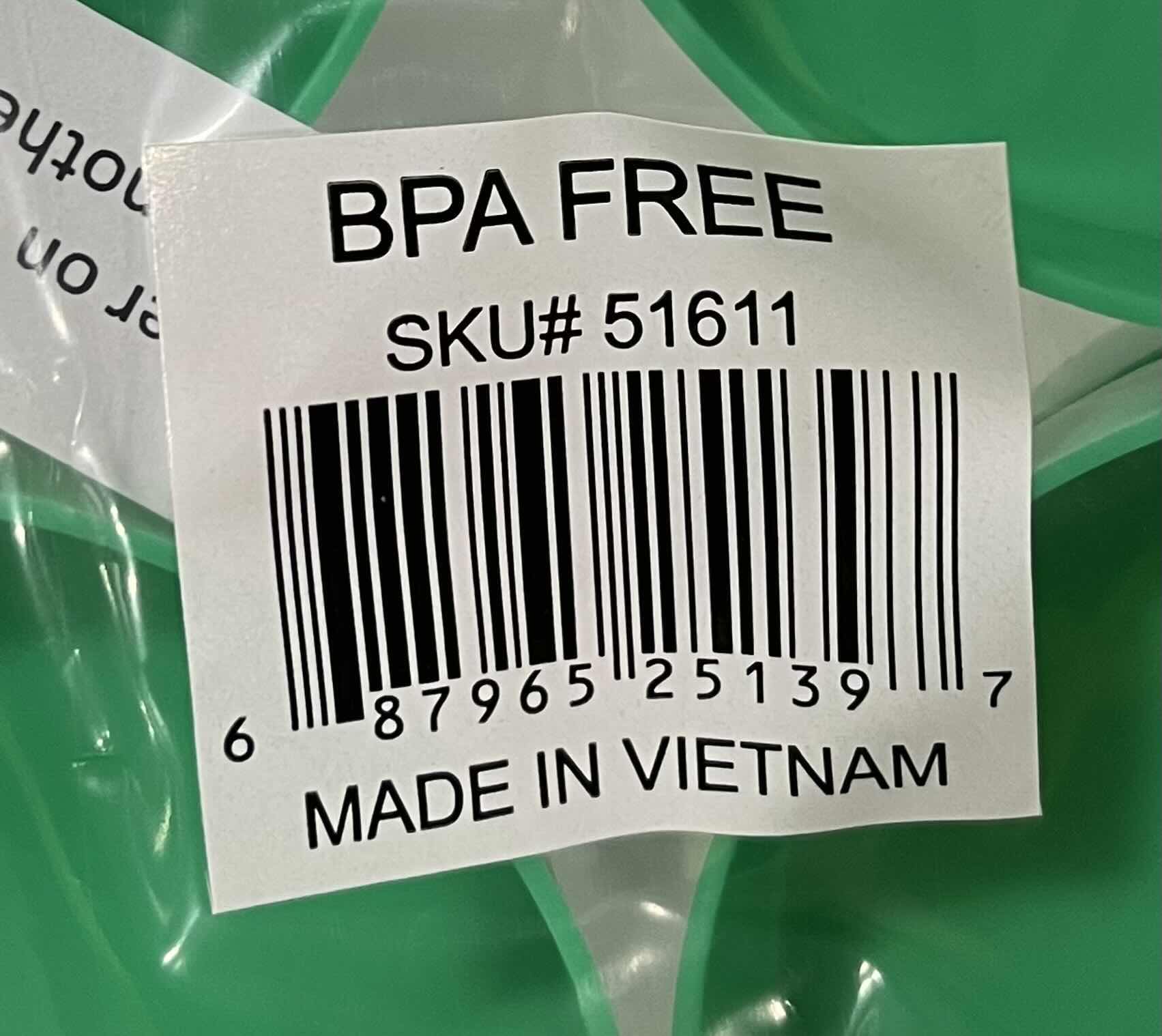 Photo 1 of HOME-X GREEN PLASTIC SODA CAN & CANNED FOOD SHELF ORGANIZER STACKERS (8 SETS OF 4)