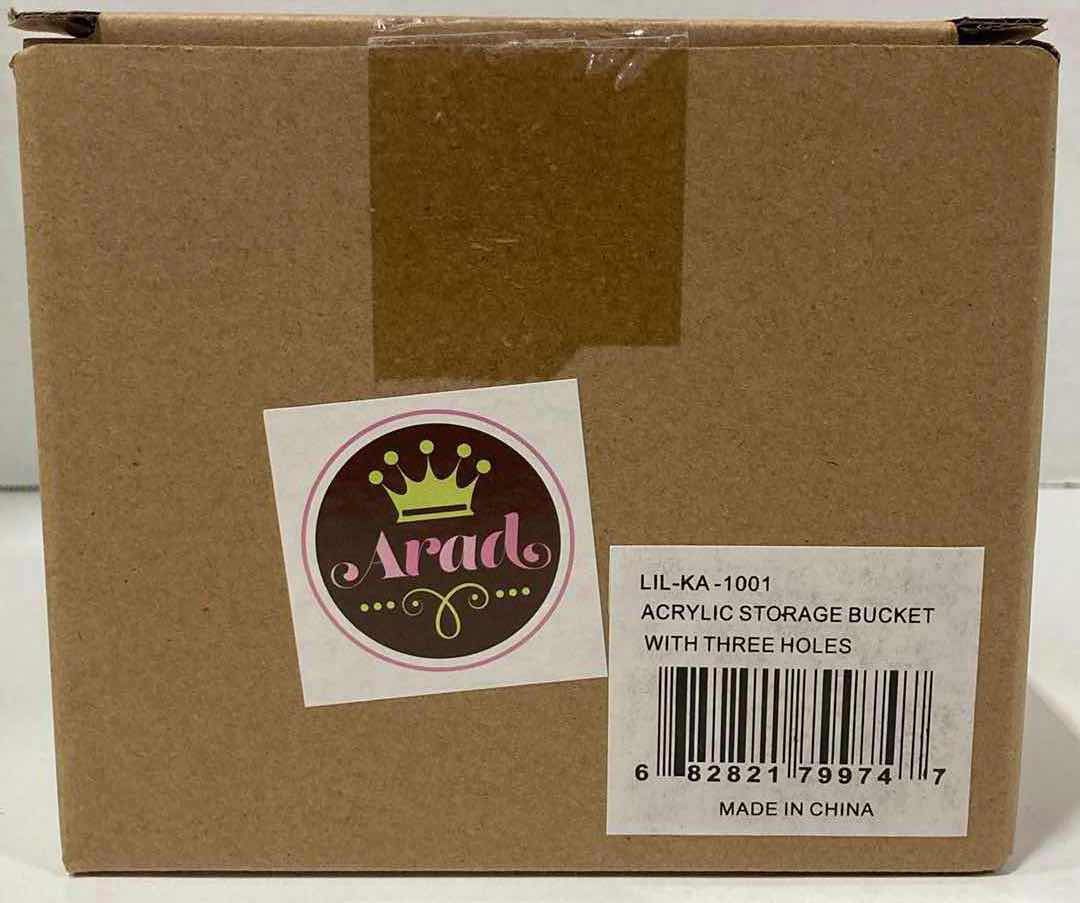 Photo 1 of NEW ARAD CLEAR ACRYLIC 1 PIECE 3 COMPARTMENTS APOTHECARY CONTAINER W LIDS 5.3” X 5.5” H6.1”