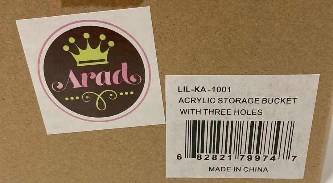 Photo 1 of NEW ARAD CLEAR ACRYLIC 1 PIECE 3 COMPARTMENTS APOTHECARY CONTAINER W LIDS 5.3” X 5.5” H6.1”