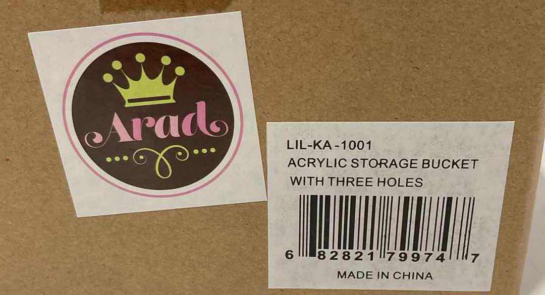 Photo 1 of NEW CASE OF ARAD CLEAR ACRYLIC 1 PIECE 3 COMPARTMENTS APOTHECARY CONTAINER W LIDS 5.3” X 5.5” H6.1” (APPROX 18 SETS)