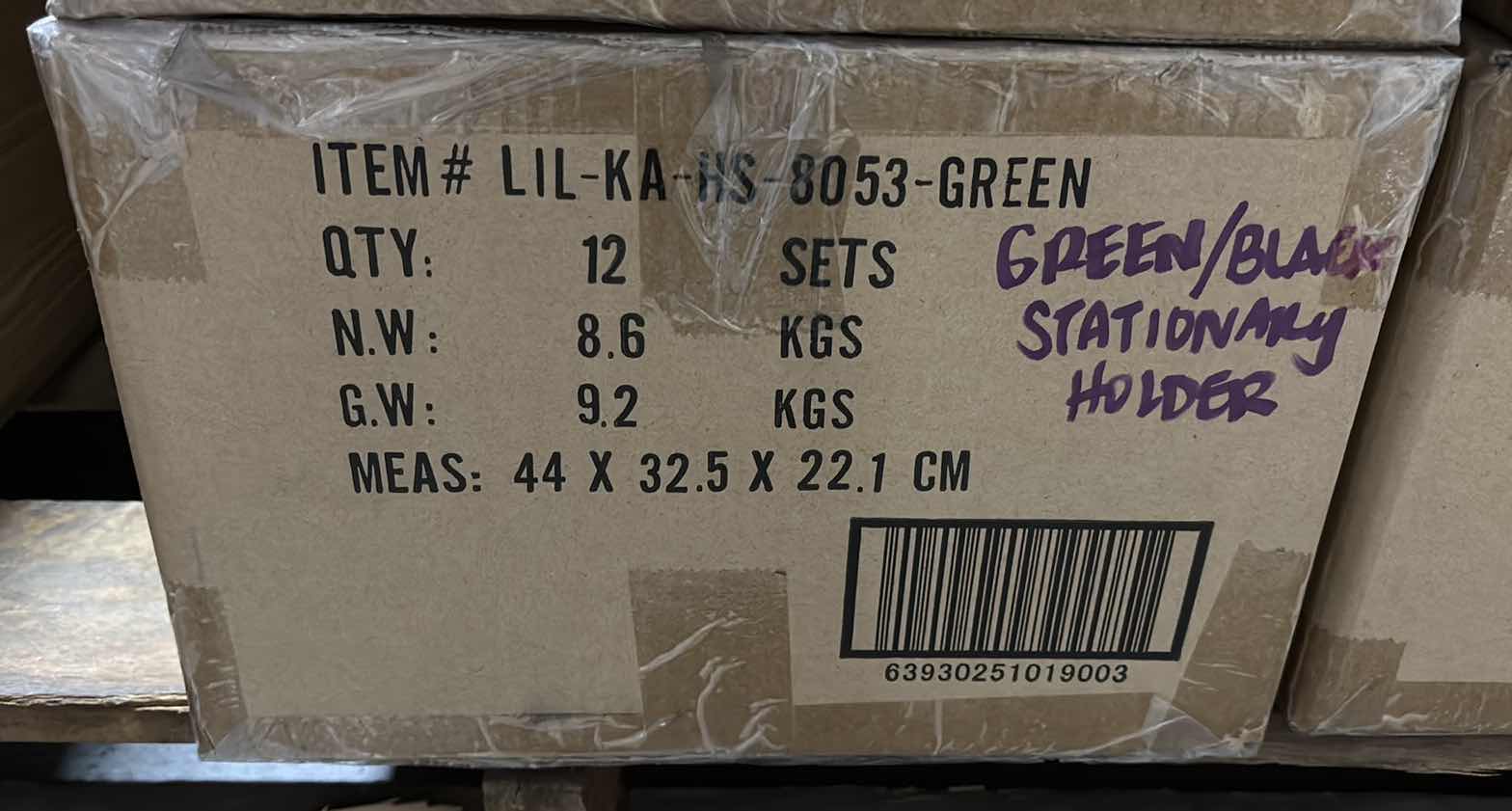 Photo 1 of NEW CASE OF ARAD THE ART OF HAND PEN/PENCIL HOLDER, BLACK/GREEN (12 PCS/CASE)