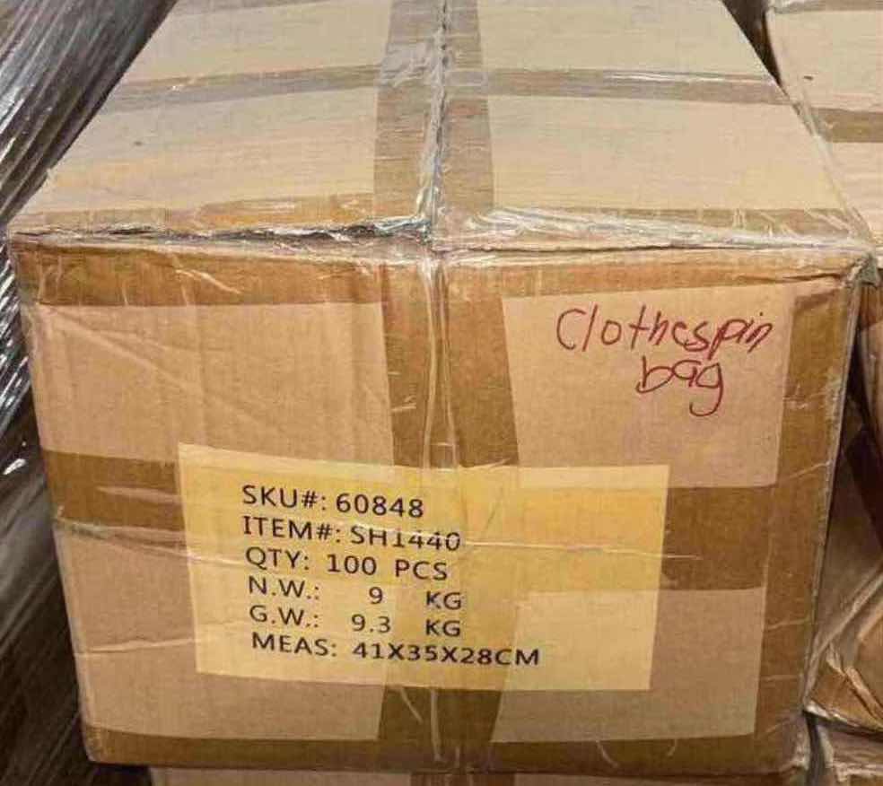 Photo 1 of NEW CASE OF HOME-X CANVAS CLOTHESPIN BAG W ROTATING HANGING HOOK, BEIGE, 15” X 11” (APPROX 100 PCS/CASE)