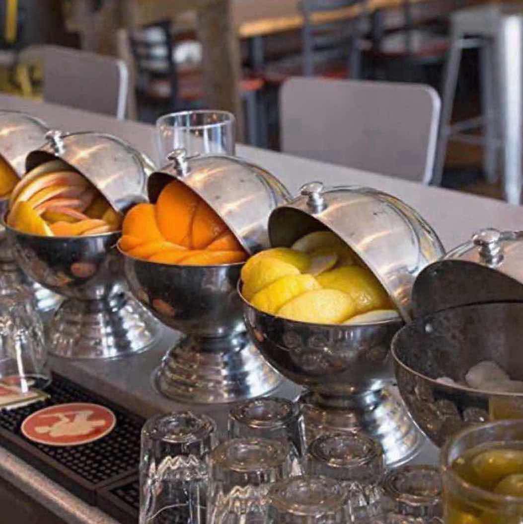 Photo 1 of NEW 8-PACK 20 OZ STAINLESS STEEL BOWL W ROLL TOP