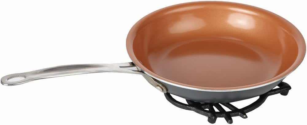 Photo 1 of NEW CASE HOME-X CAT FACE CAST IRON TRIVET 6.5” (CASE OF 24)