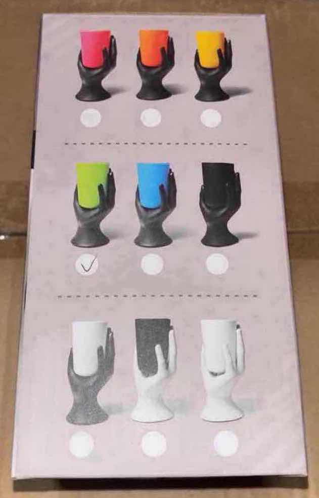 Photo 3 of NEW CASE OF ARAD THE ART OF HAND PEN/PENCIL HOLDER, BLACK/GREEN (12 PCS/CASE)