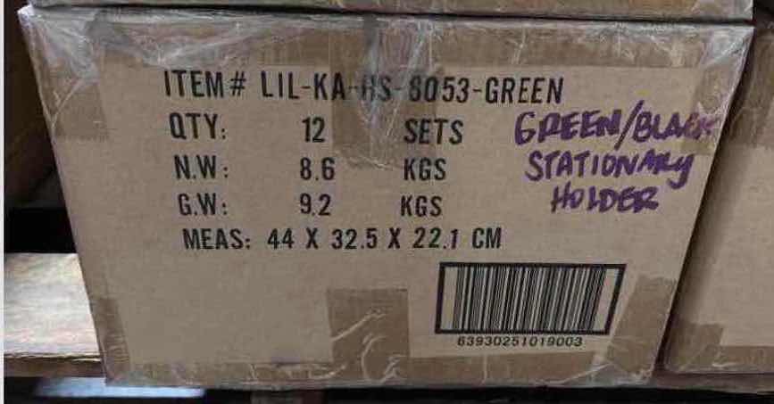 Photo 1 of NEW CASE OF ARAD THE ART OF HAND PEN/PENCIL HOLDER, BLACK/GREEN (12 PCS/CASE)