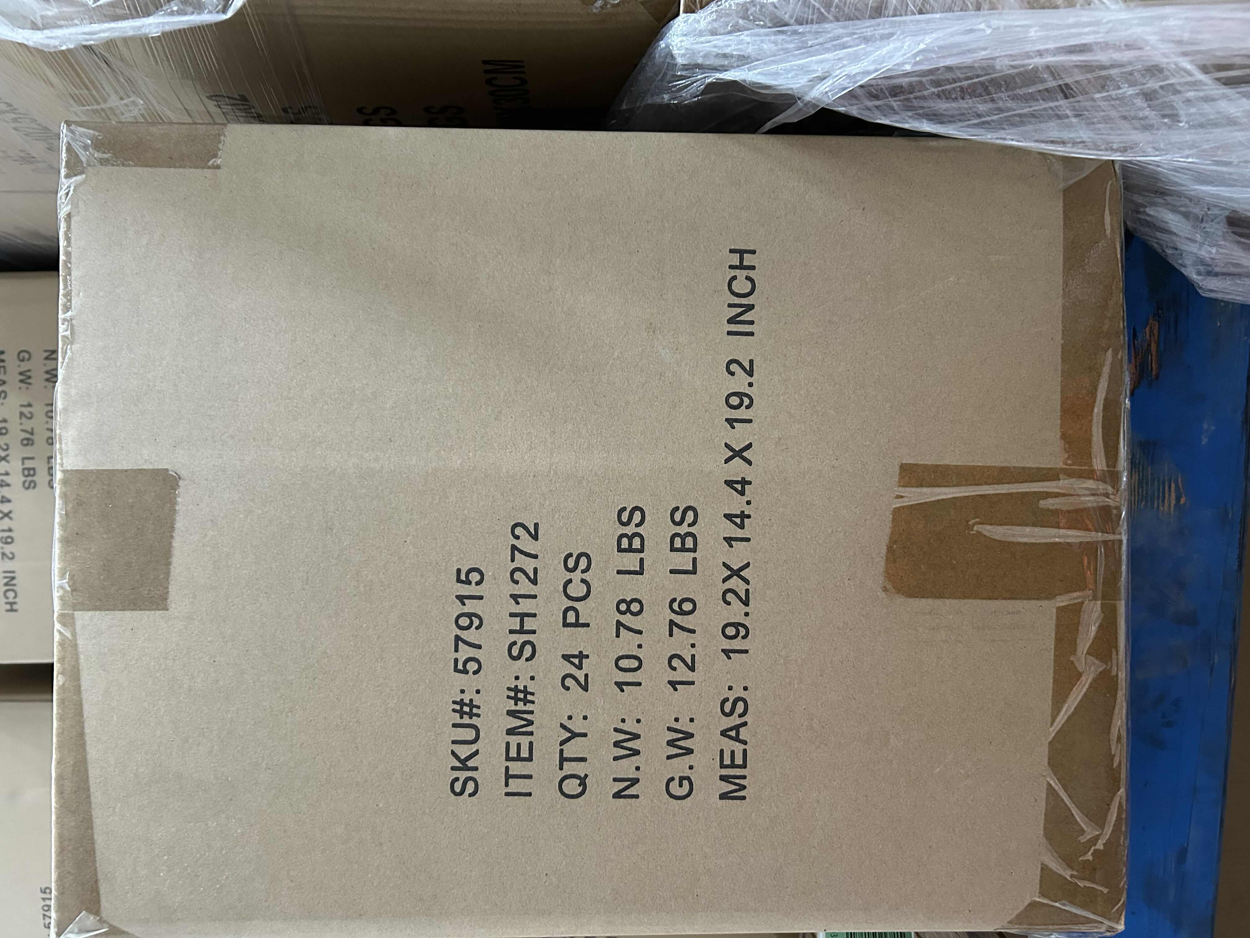 Photo 1 of BRAND NEW CASE OF 24-HOME-X MULTIFUNCTION WINDOW CLEANER TOOL KIT WITH SPRAY BOTTLE, SQUEEGEE, AND MICROFIBER WASHER HEAD