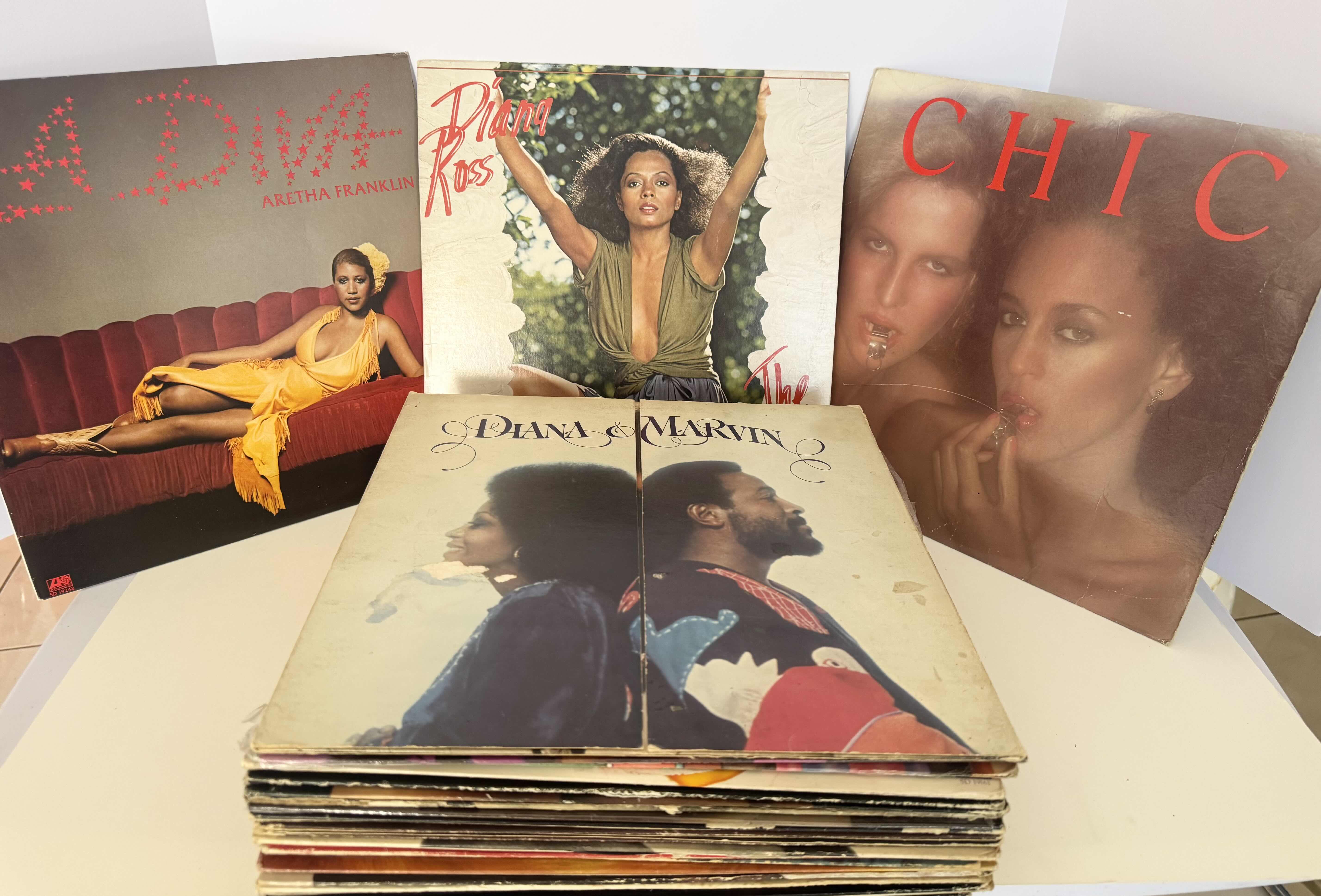 Photo 1 of VINTAGE VINYL COLLECTION VARIOUS ARTIST. MOTOWN AND R&B