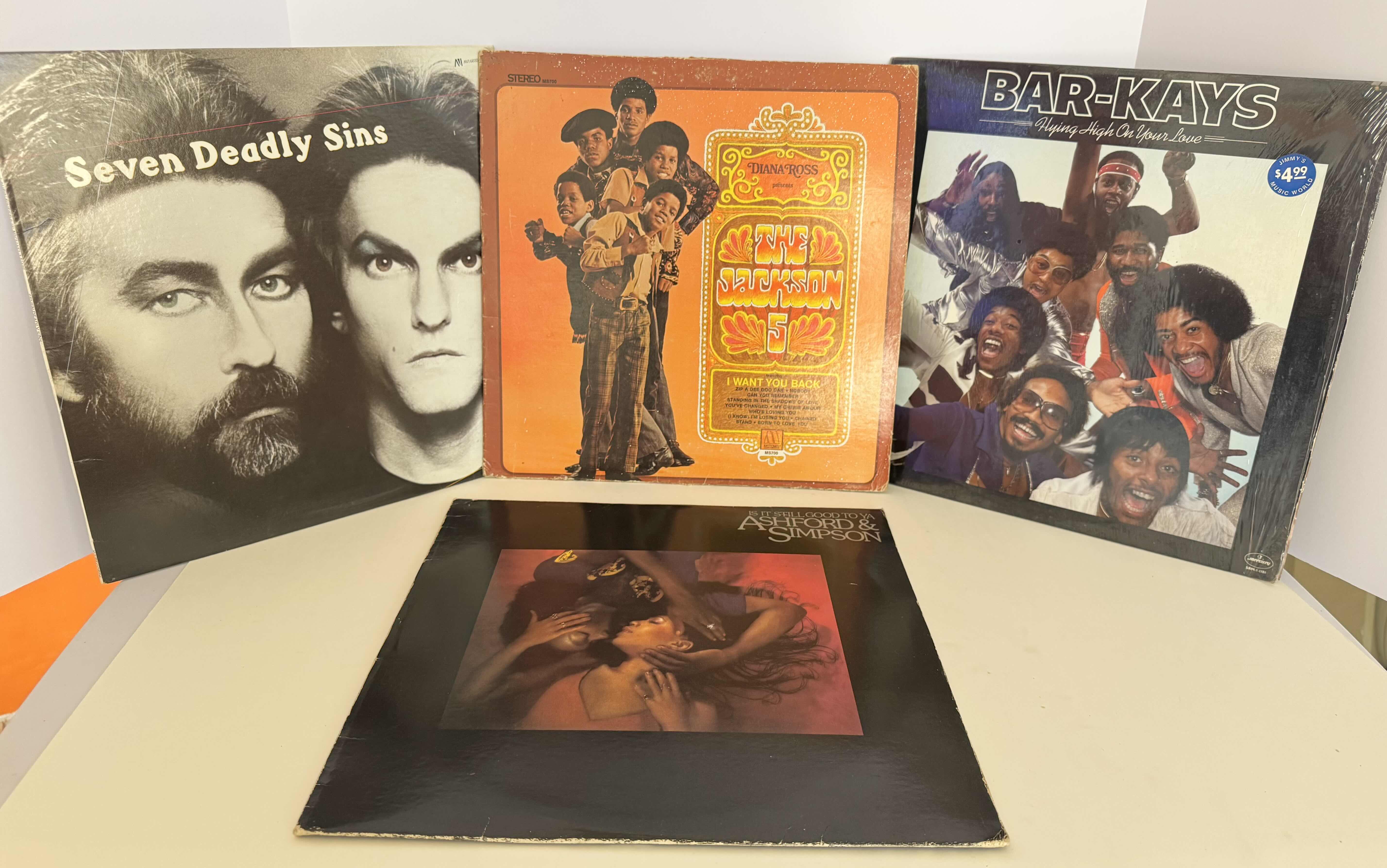 Photo 1 of VINTAGE VINYL RECORD COLLECTION. VARIOUS ARTISTS, MOTOWN AND R&B.