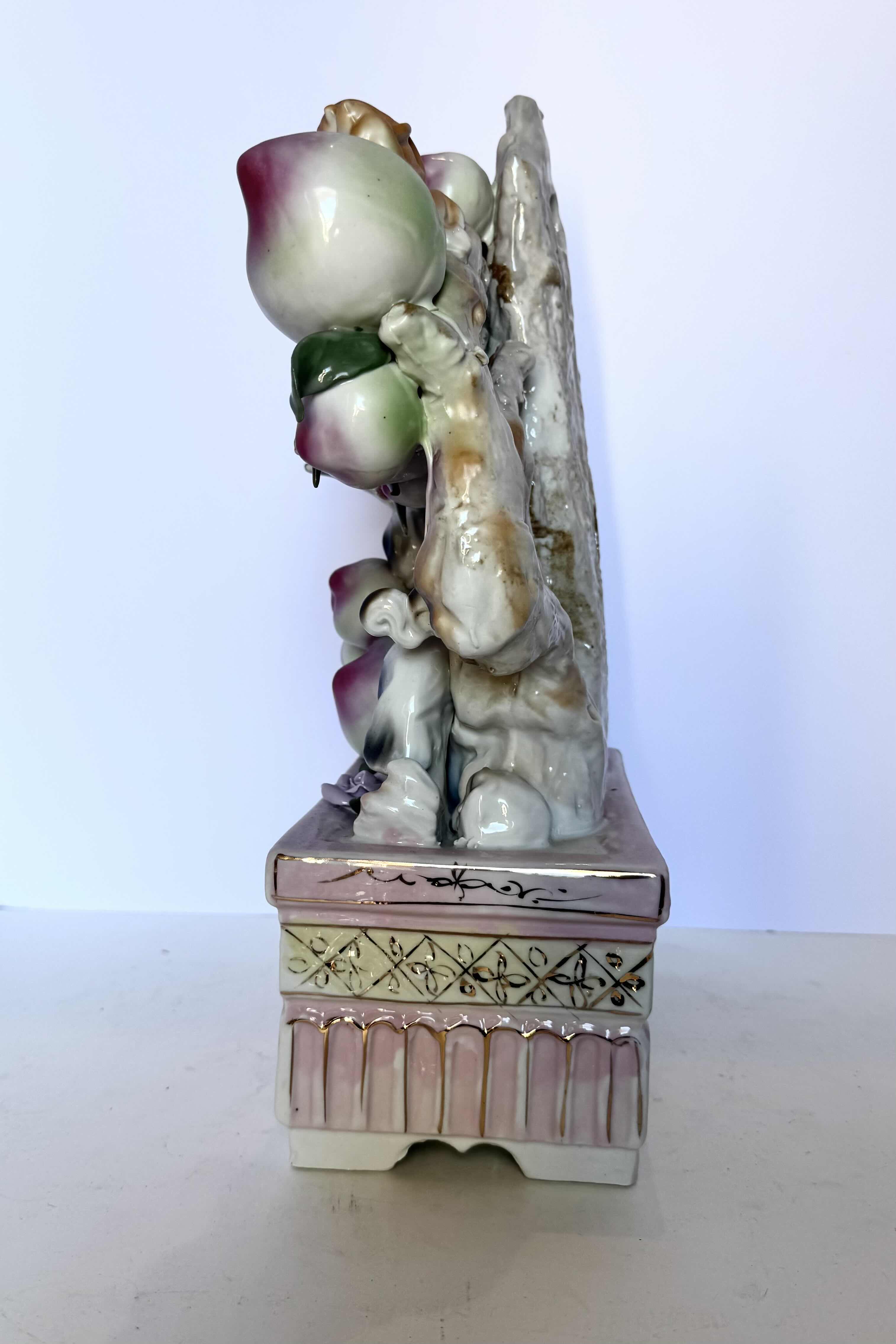 Photo 1 of VINTAGE CHINESE PORCELAIN MONKEY & PEACHES STATUE H16” X W5”