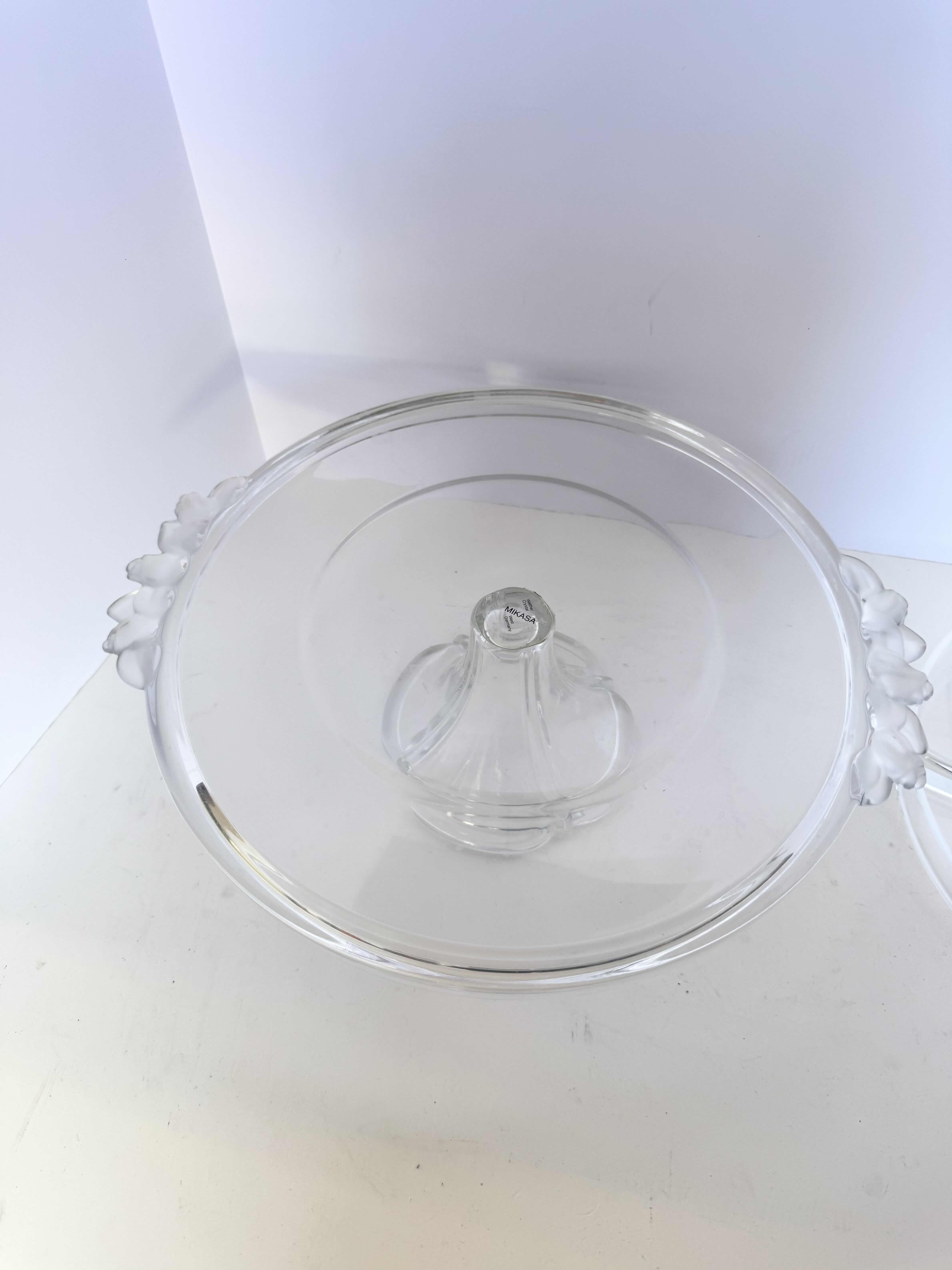 Photo 2 of CRYSTAL GLASS DECORATIVE CAKE STAND, SERVING TRAY