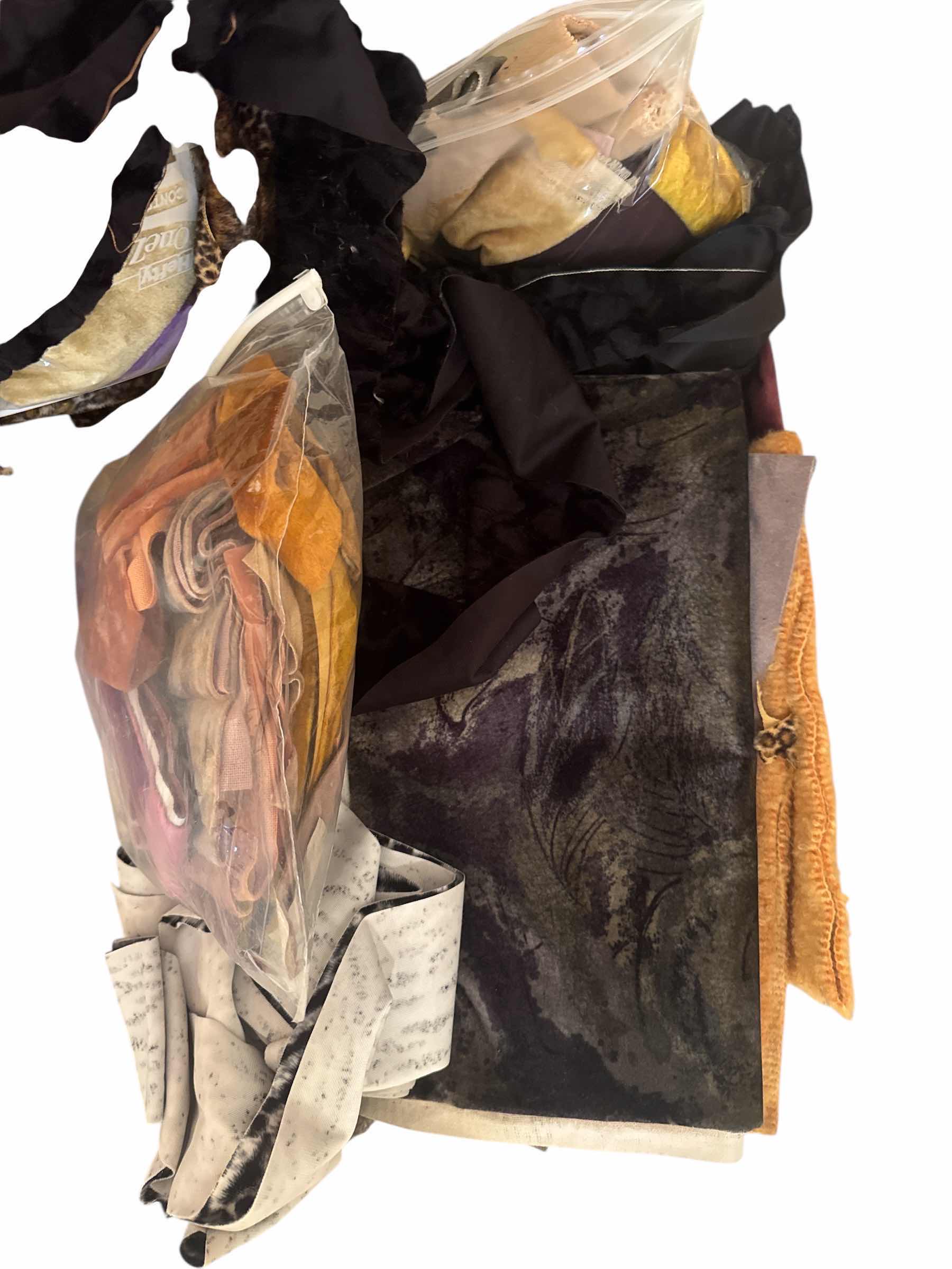 Photo 2 of 11 GALLON TOTE OF FABRIC REMNANTS