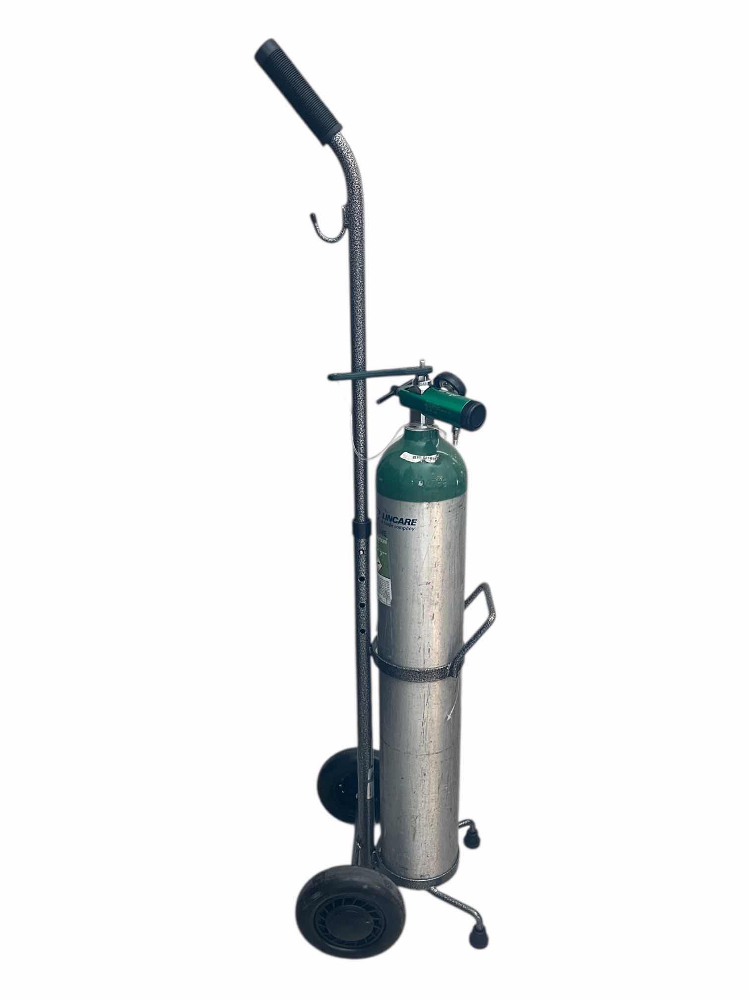 Photo 1 of OXYGEN COMPRESSED USBUN1072 MEDICAL GAS TANK W DRIVE PRESSURE GAUGE & ROLLING CART 4.5” X 29”