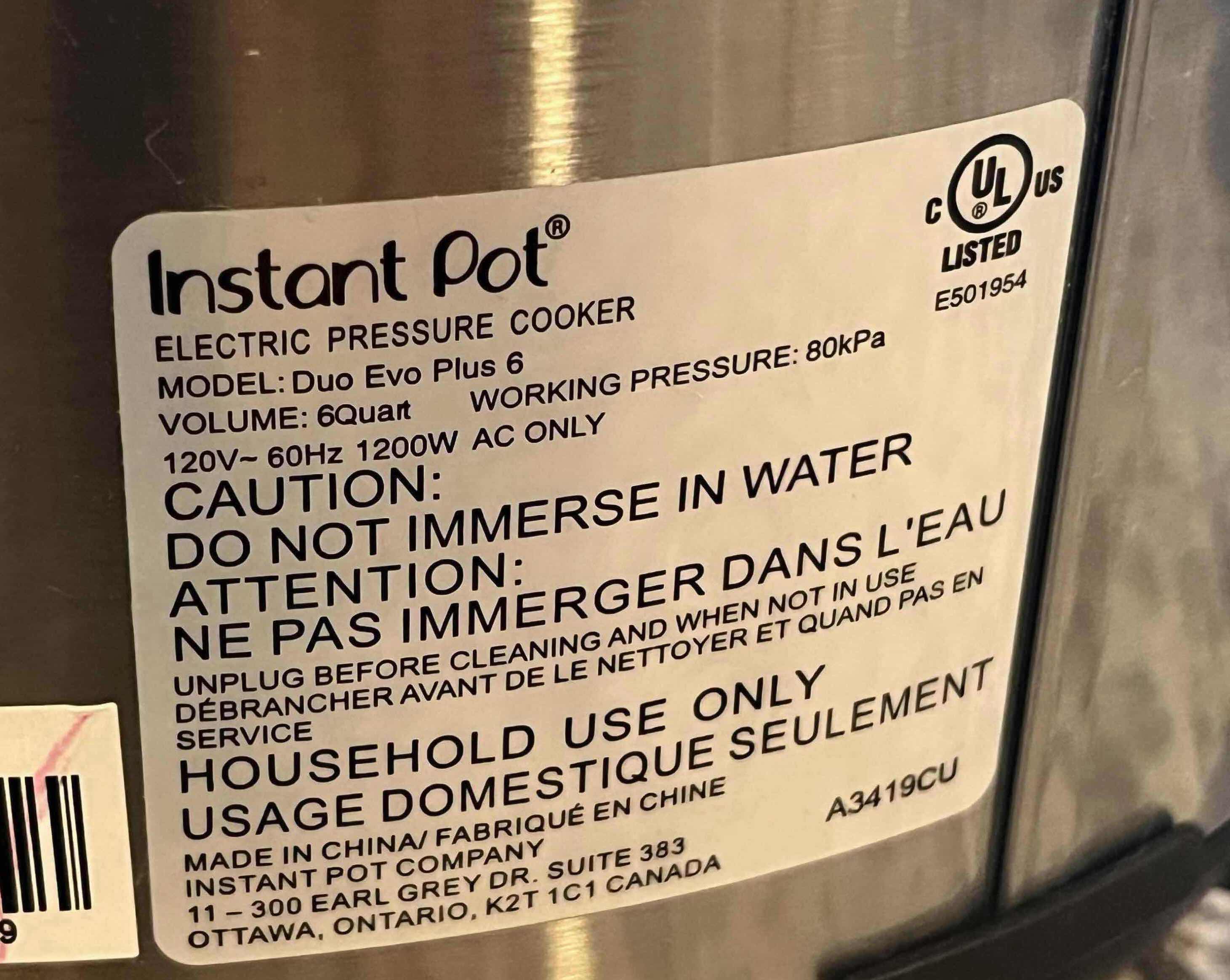 Photo 1 of INSTANT POT DUO EVO PLUS MULTIFUNCTION PRESSURE COOKER DUOEVO6