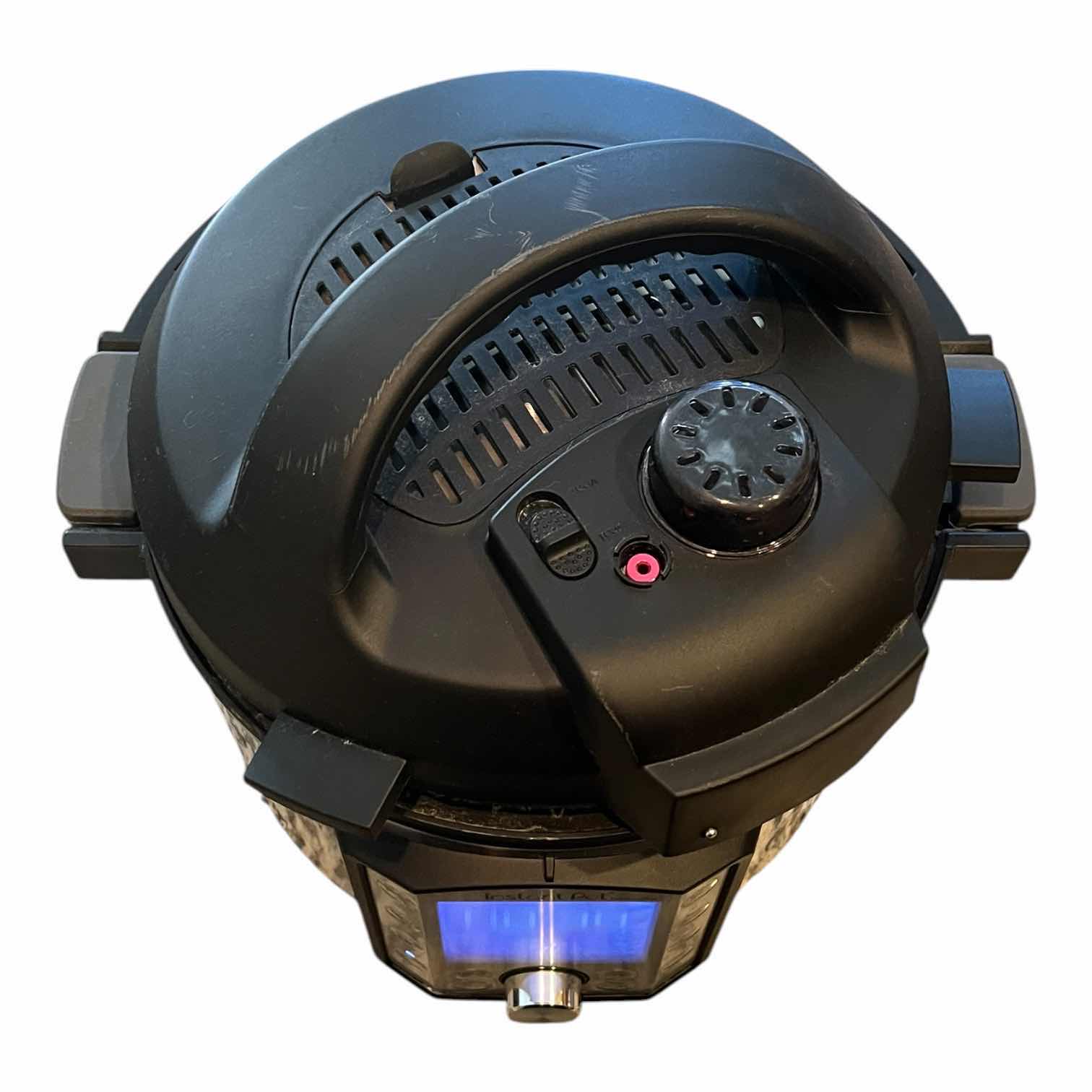 Photo 1 of INSTANT POT DUO EVO PLUS MULTIFUNCTION PRESSURE COOKER DUOEVO6