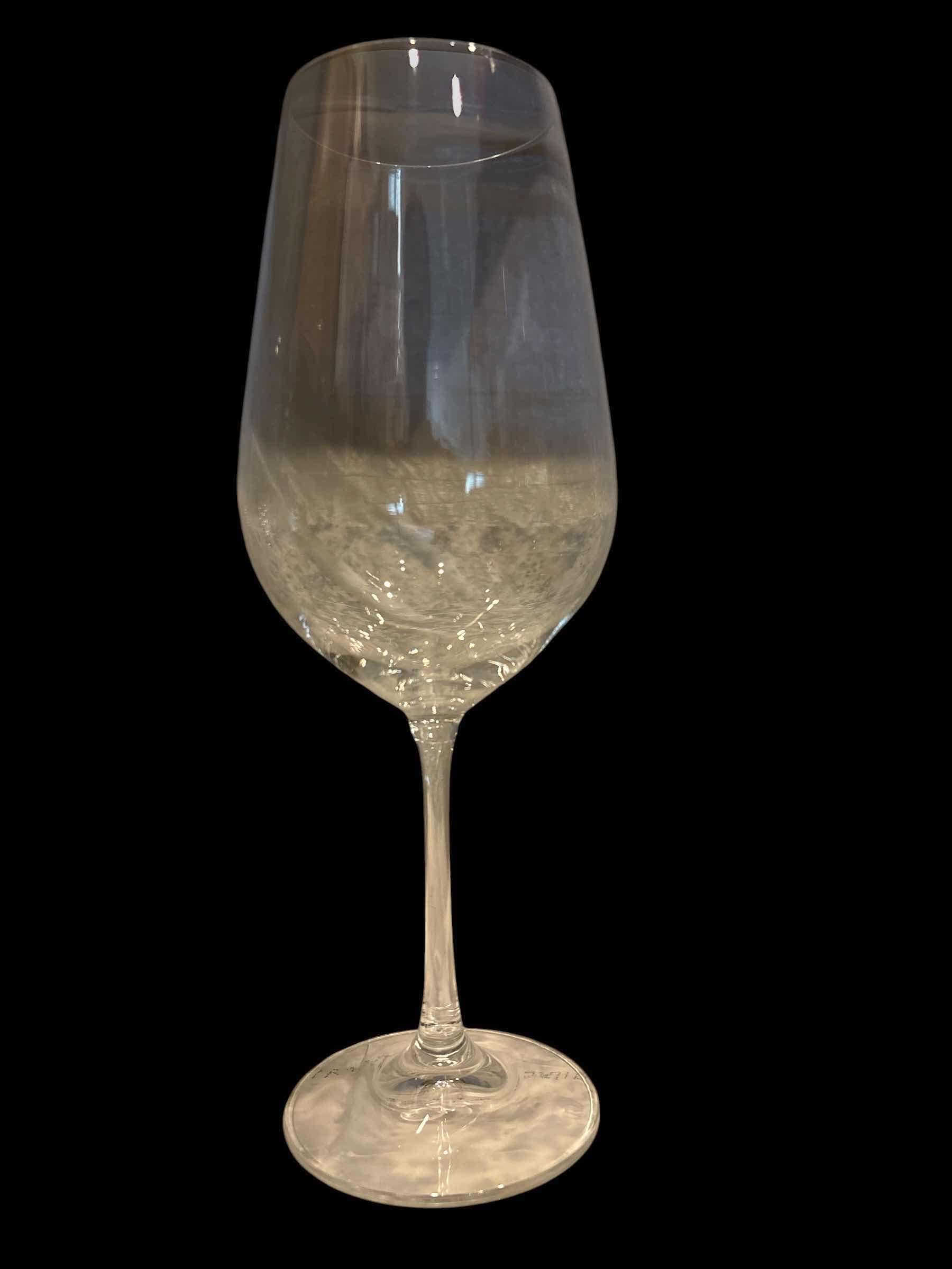 Photo 1 of CHAMPAGNE FLUKES AND WINE GLASSES H9.5” (9)