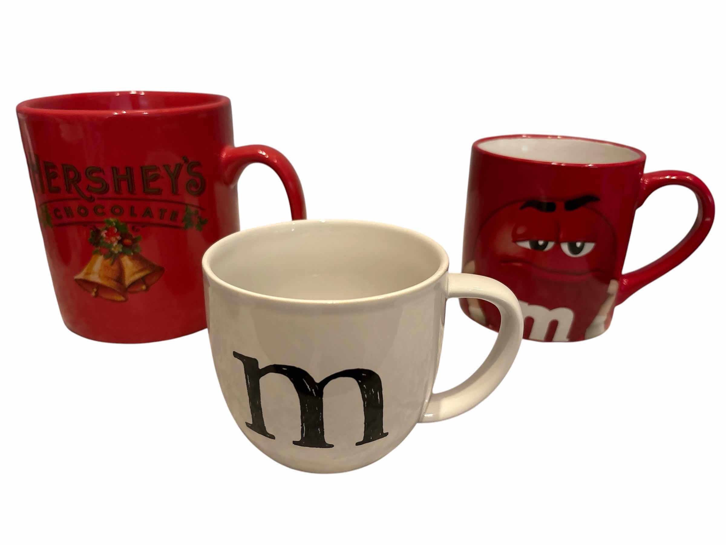 Photo 1 of HERSEY AND M&M MUGS (3)