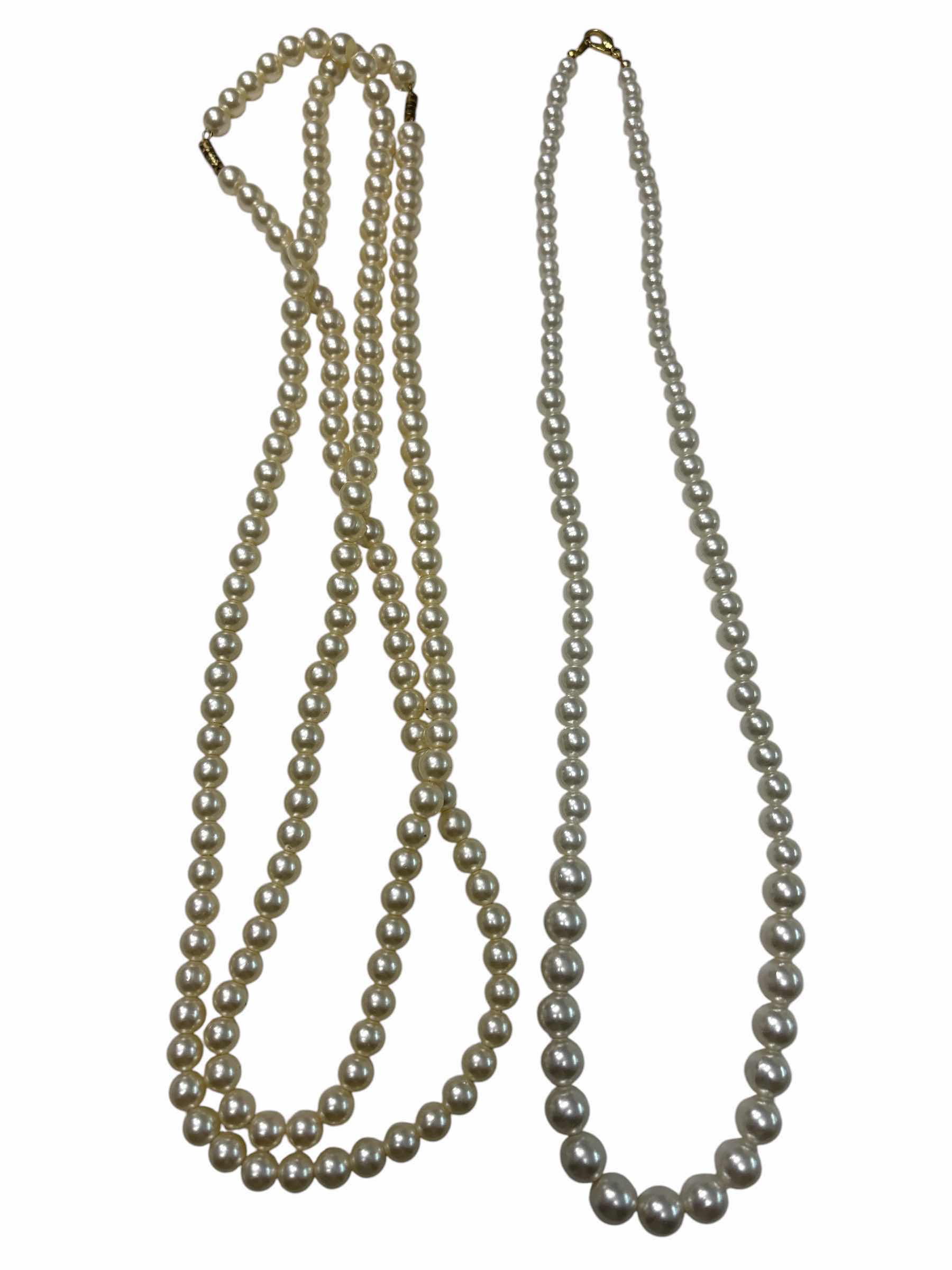 Photo 1 of FAUX PEARL NECKLACES FASHION JEWELRY (3)PCS