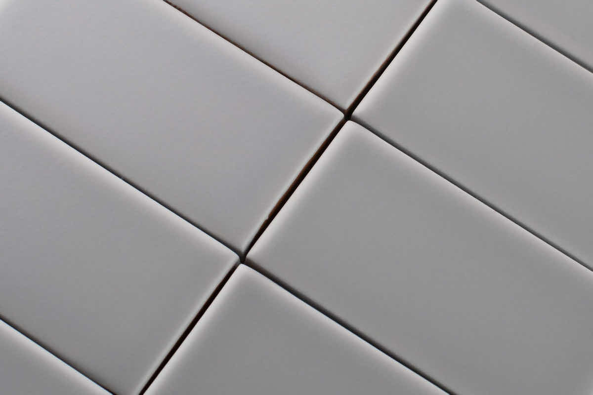 Photo 1 of FIRECLAY MATTE THISTLE FINISH TILE 2” X 8” (96PCS PER CASE/2 CASES) READ NOTES