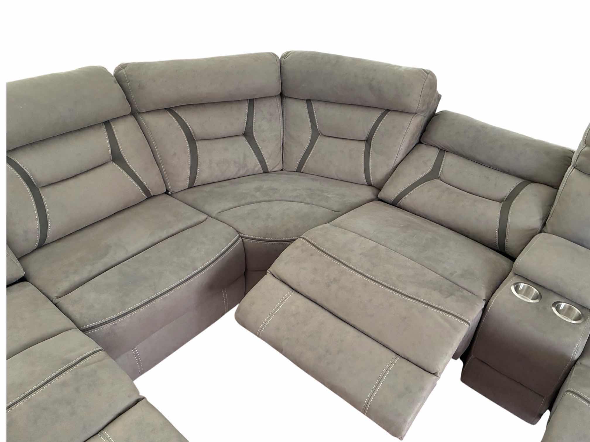Photo 1 of COASTER FURNITURE HIGGINS COLLECTION POWER MOTION USB PORT GREY TWO TONE UPHOLSTERED 4PC SECTIONAL SOFA 128” X 116“ H38” (READ NOTES) $2974