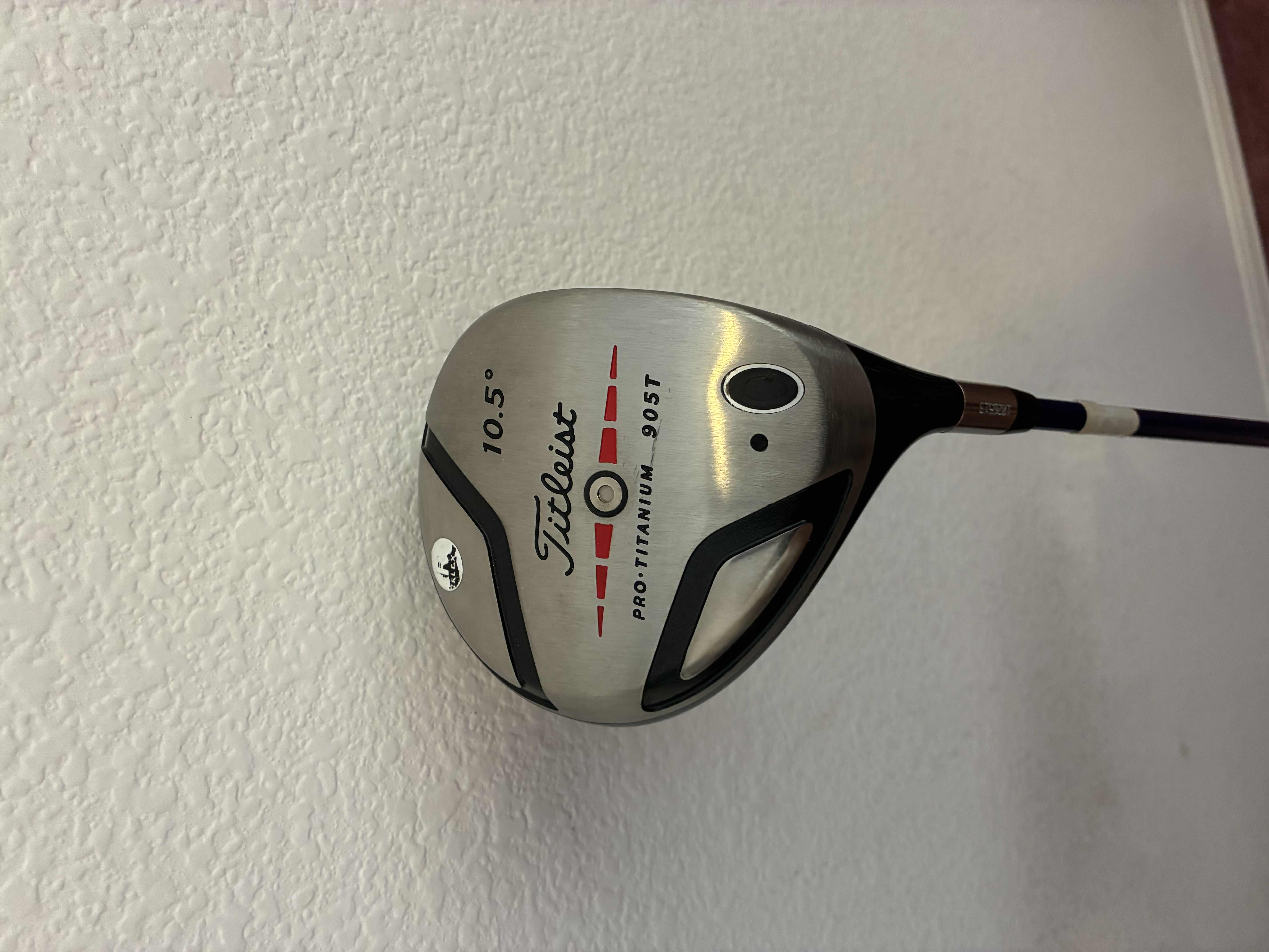 Photo 1 of TITLEIST PRO-TITANIUM 905T 10.5 GOLF DRIVER