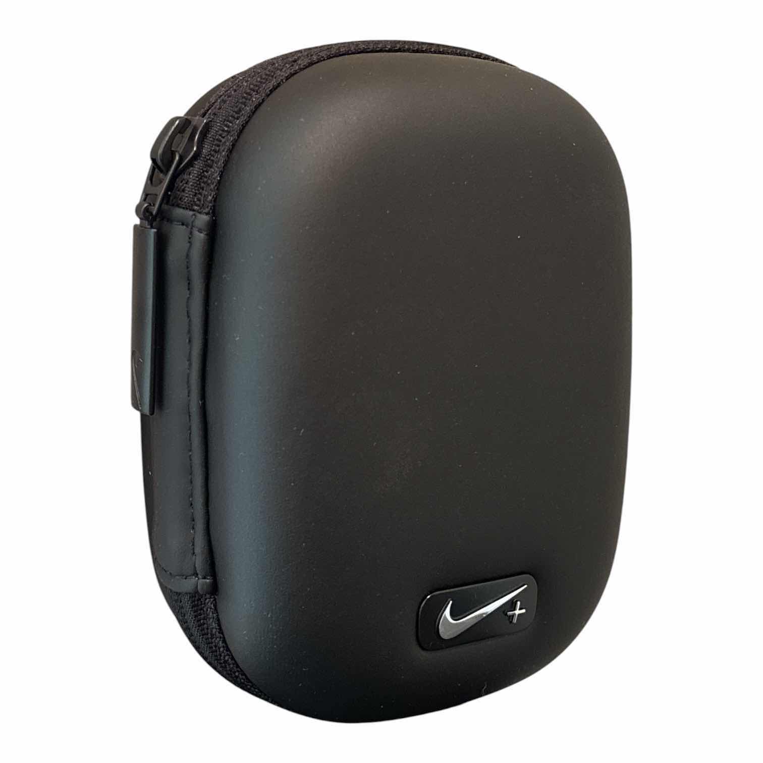 Photo 1 of NIKE+ SPORT CASE KIT