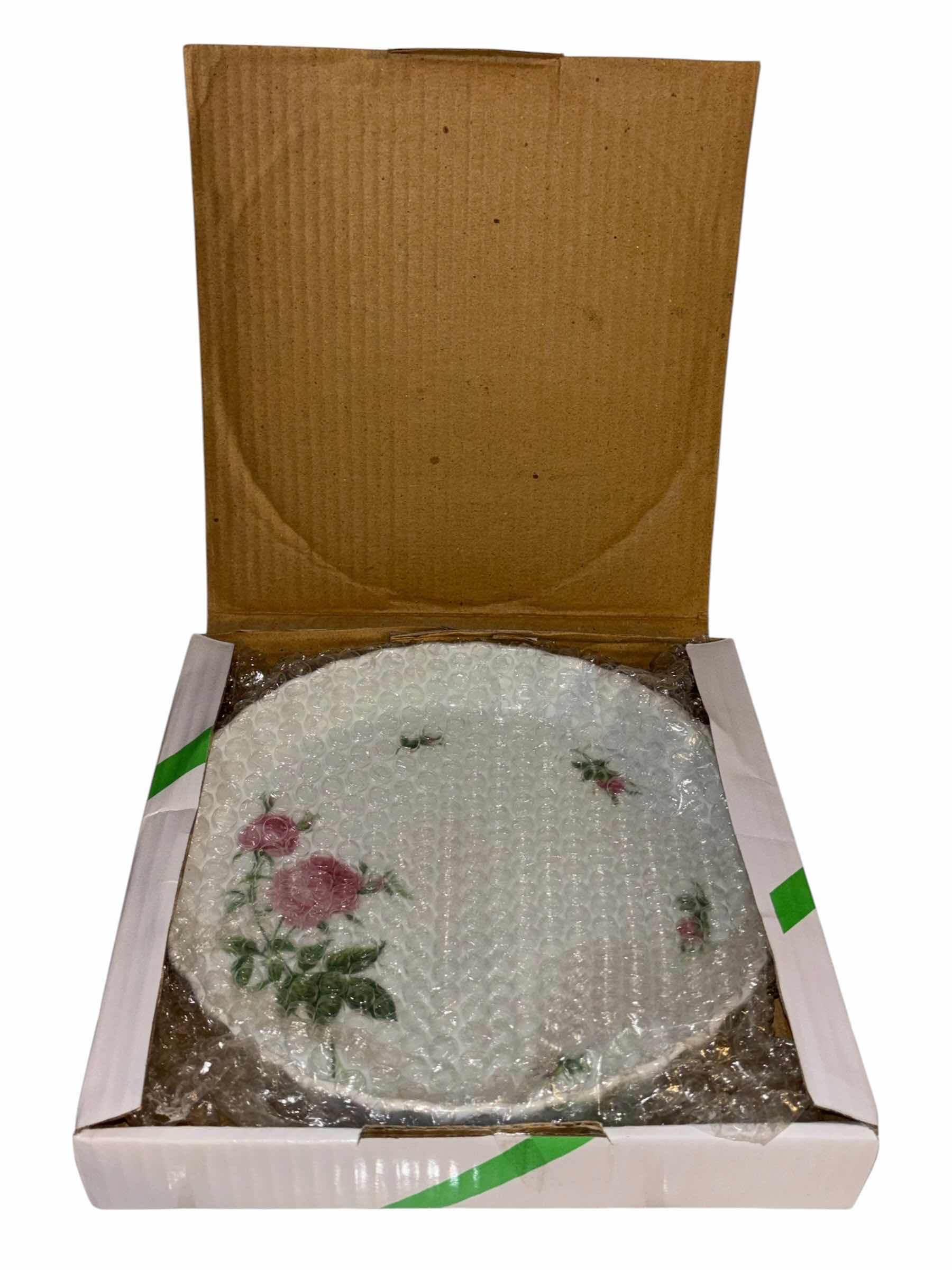 Photo 1 of CHRISTINEHOLM ROSE 9” QUICHE DISH