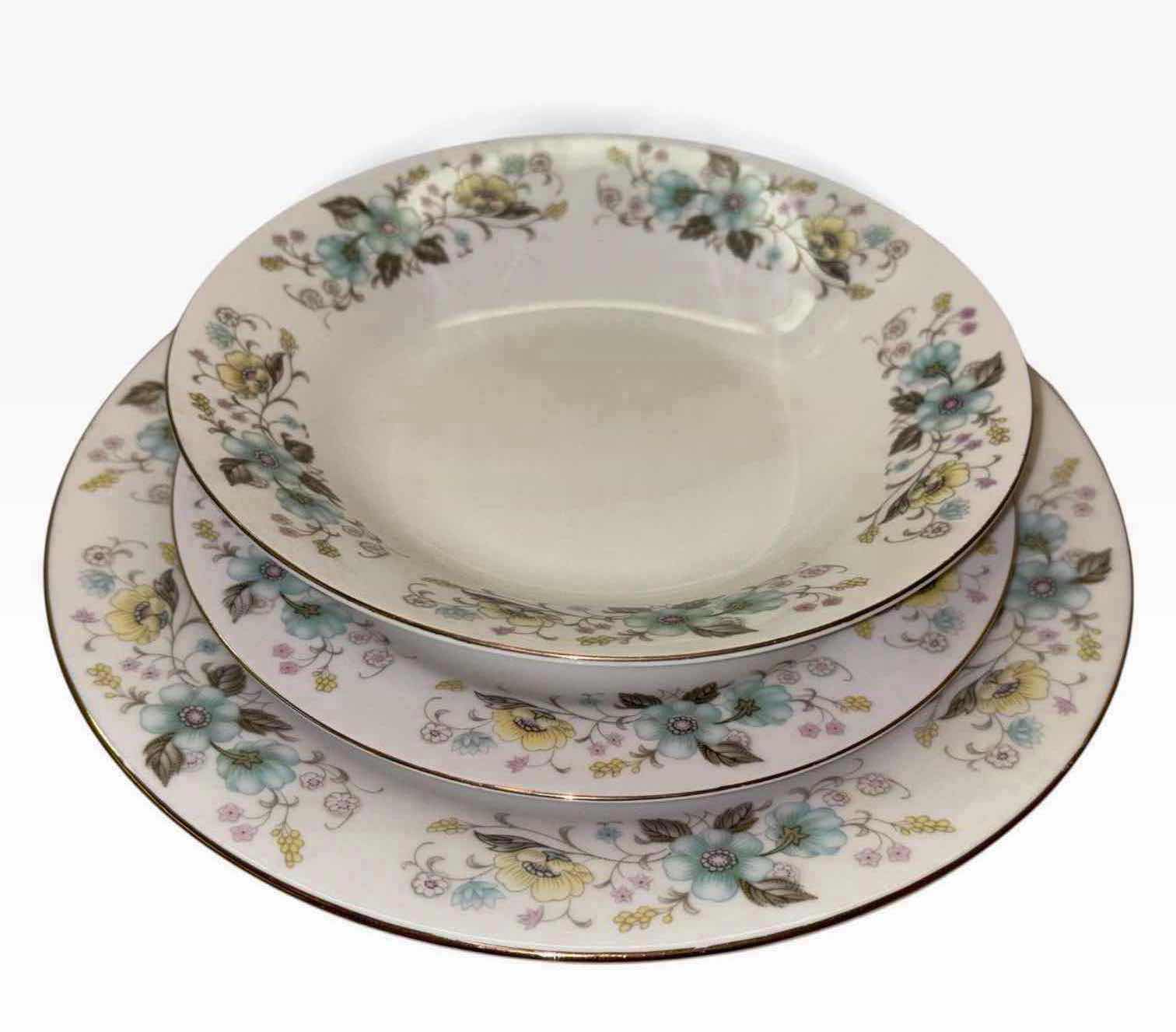 Photo 1 of VINTAGE FLORAL CHINA 12 PC PORCELAIN 10.25” DINNER PLATE, 8” SALAD PLATE & 8” SOUP BOWL SET W GOLD TRIM