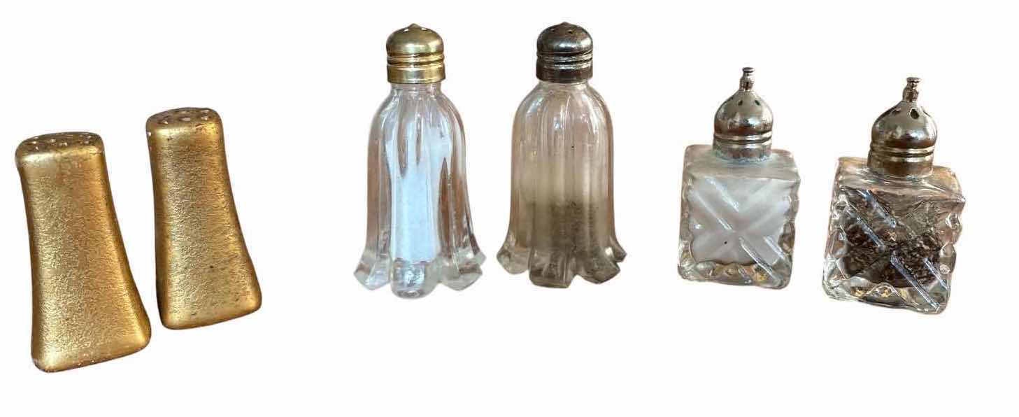Photo 1 of (6)PCS VINTAGE SALT & PEPPER SHAKER COLLECTION