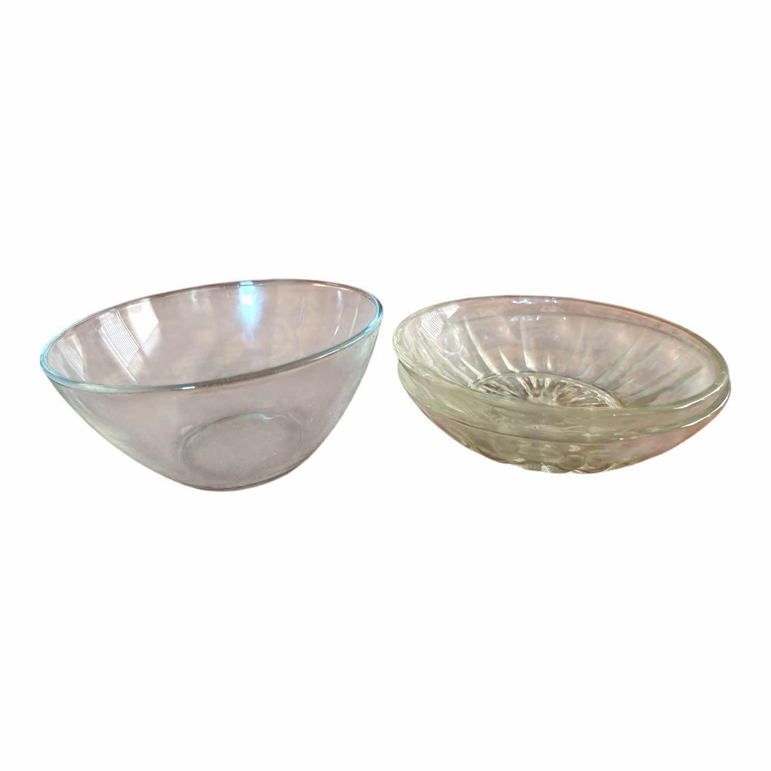 Photo 1 of (3)PCS VINTAGE CORNING & PRESSED GLASS SERVING BOWL D5.5”