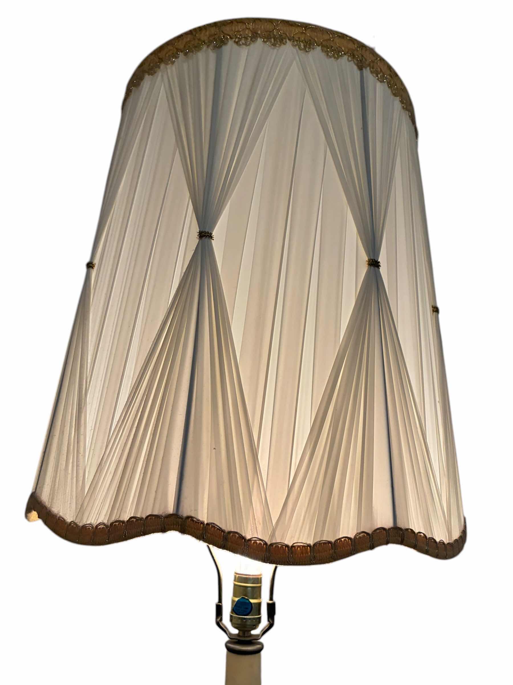 Photo 1 of VINTAGE GENUINE HANDBLOWN GLASS DUAL LIGHT TABLE LAMP 18“ X 49“