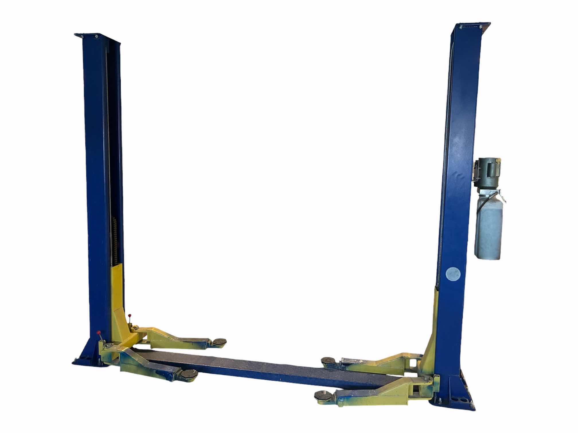 Photo 1 of TUXEDO HYDRAULIC LIFT 9000LBS CAP. MODEL TP9KF-N (READ NOTES) $3468
