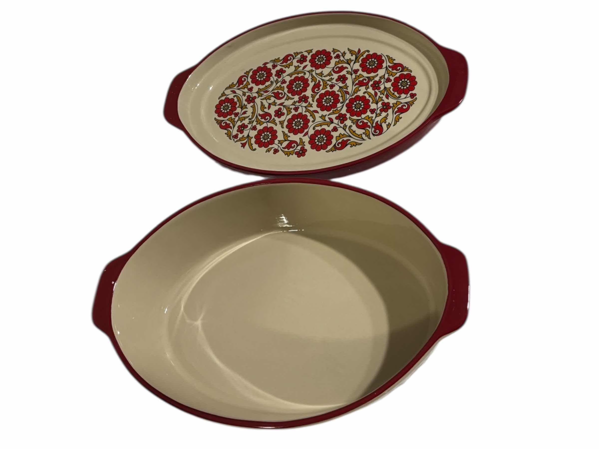 Photo 1 of AARTI SEQUIERA CERAMIC 2.6 QT OVAL BAKER W PLATTER LID