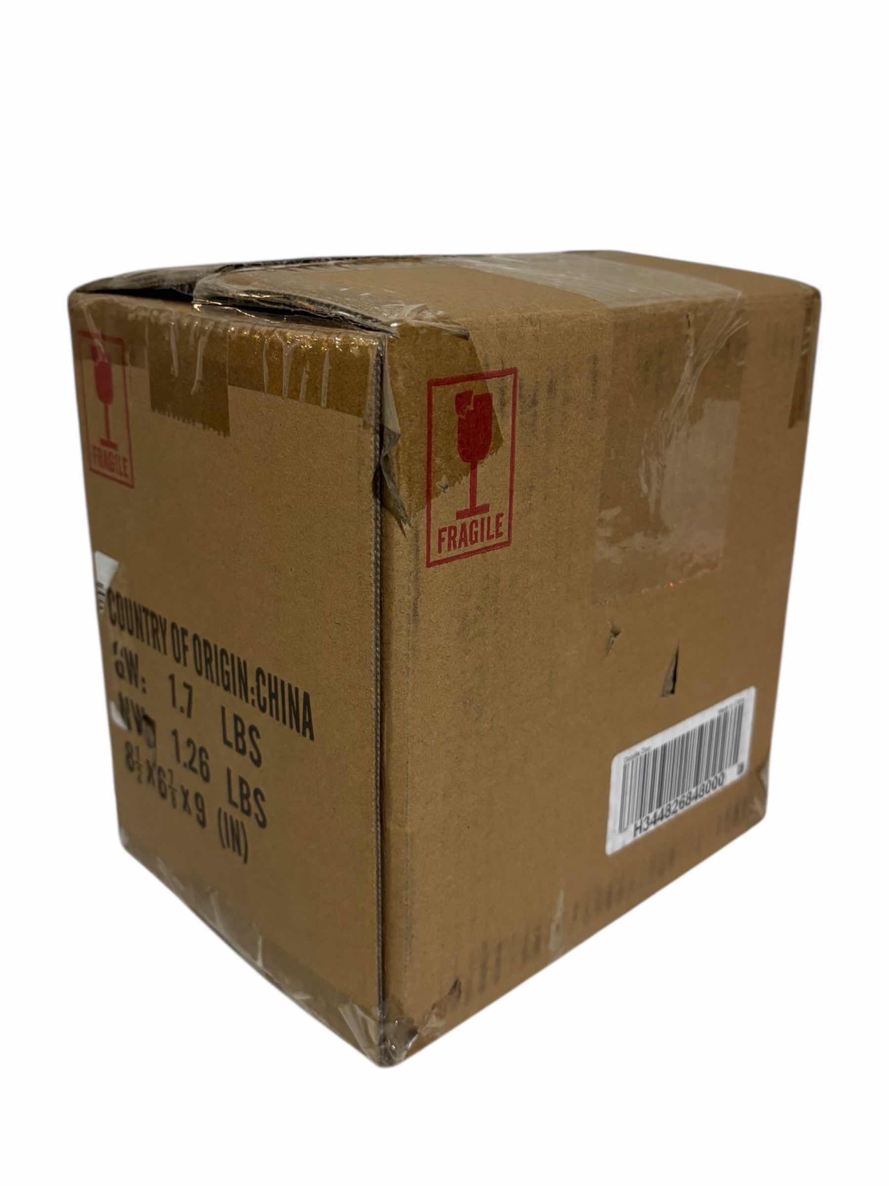 Photo 1 of TEMP-TATIONS OVENWARE SPECIAL EDITION DOODLE DOO CENTERTAINING DIVIDED SERVER DISH